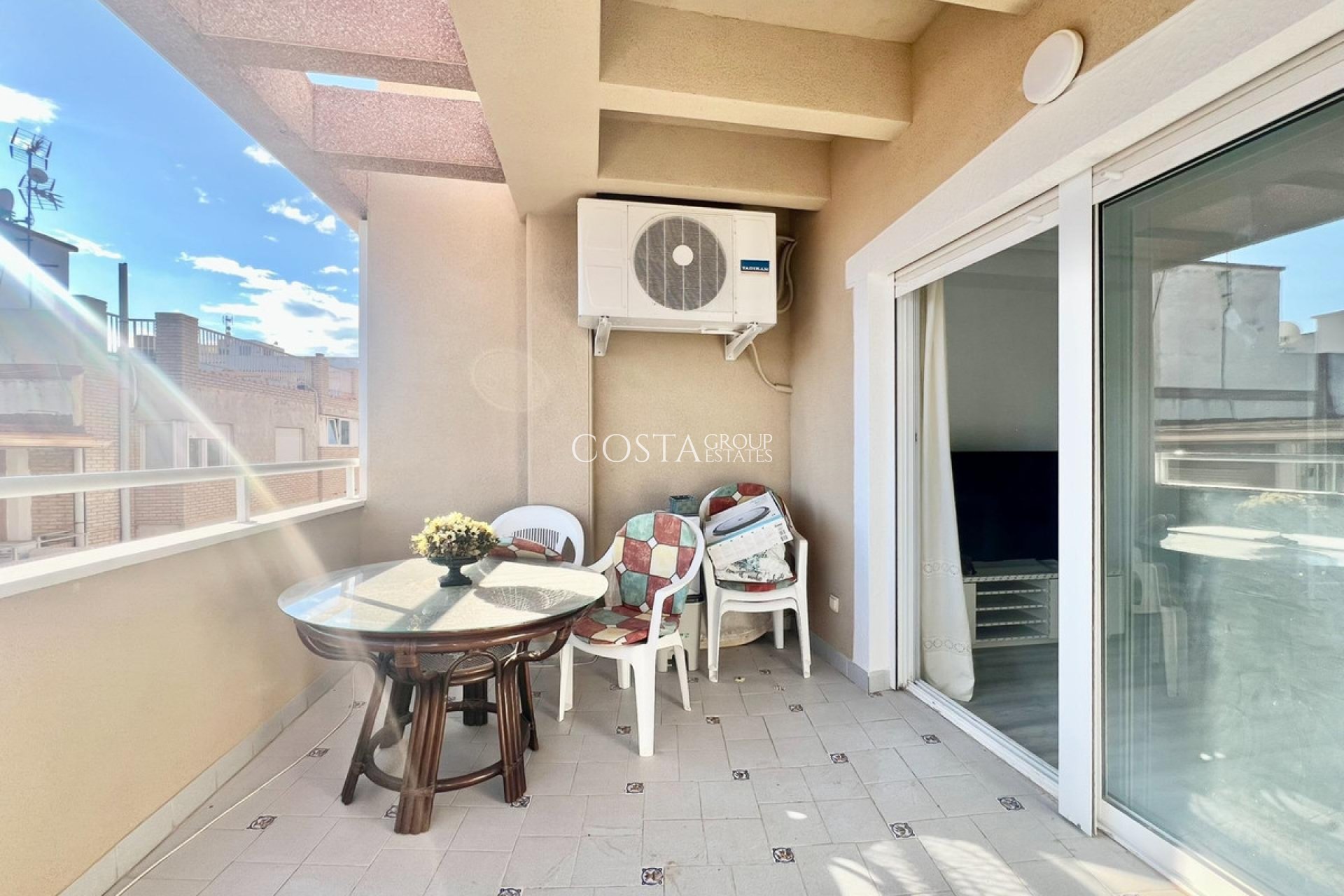 Revente - Apartments -
Torrevieja