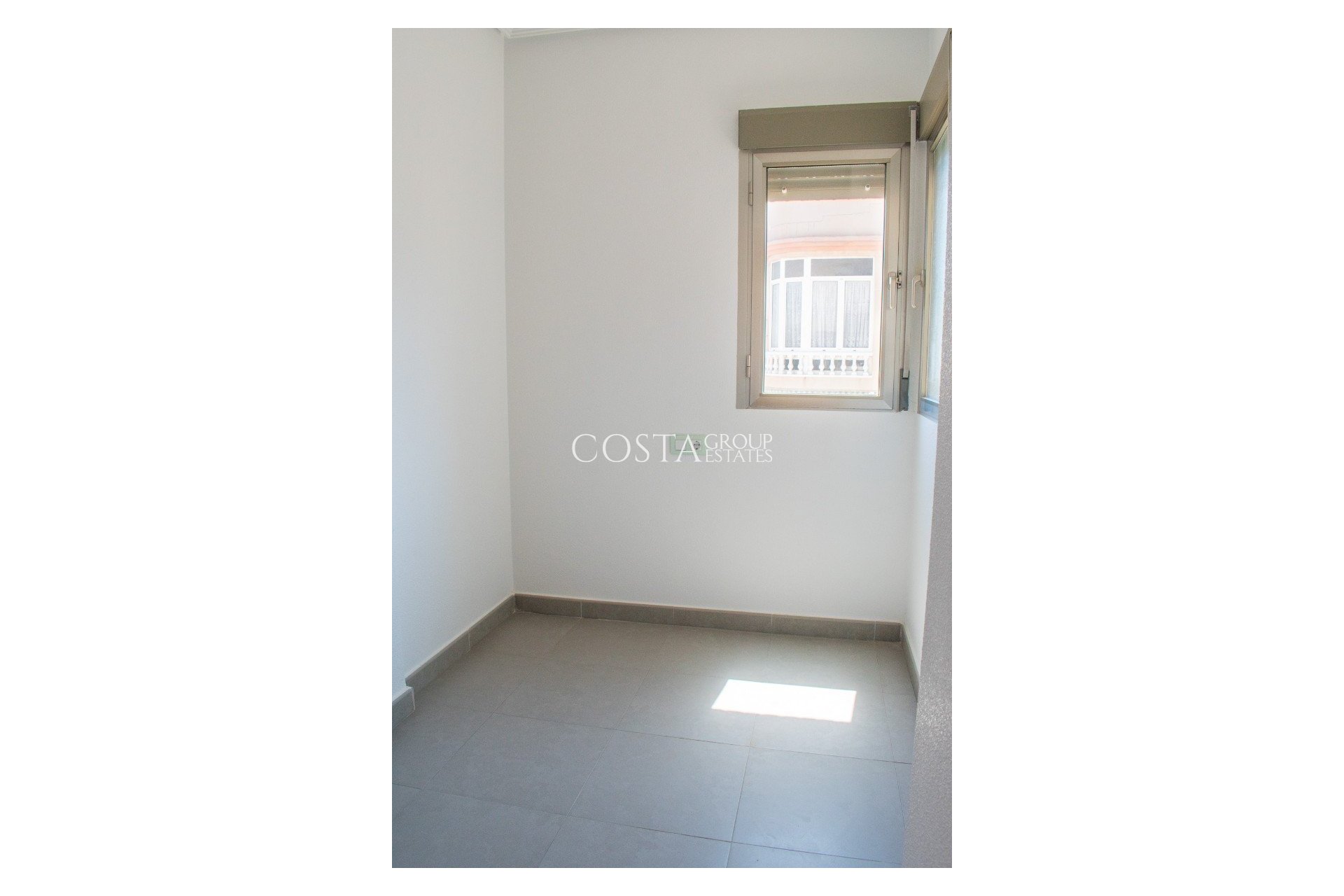 Revente - Appartement -
Guardamar del Segura - Center