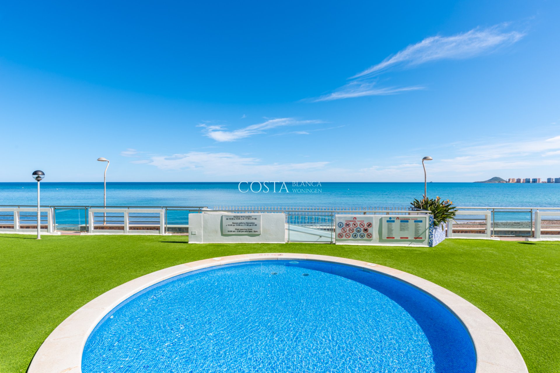 Revente - Appartement -
La Manga del Mar Menor
