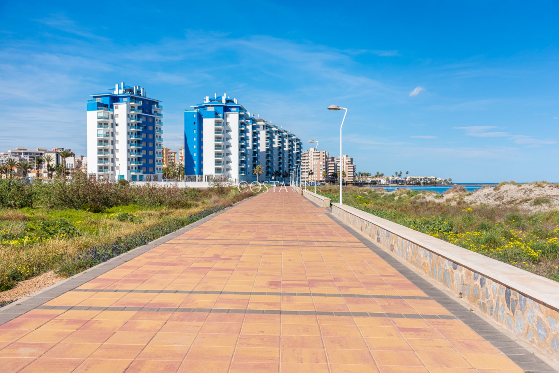 Revente - Appartement -
La Manga del Mar Menor