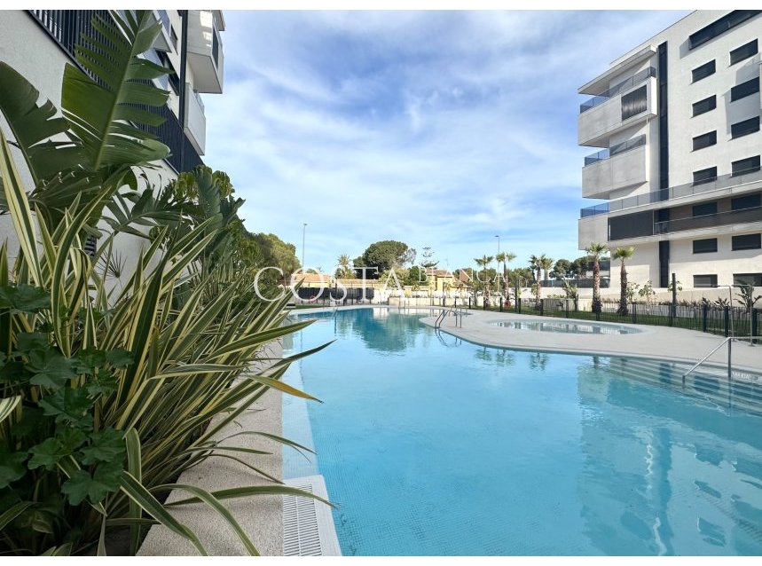 Revente - Appartement -
Orihuela Costa - Dehesa de campoamor