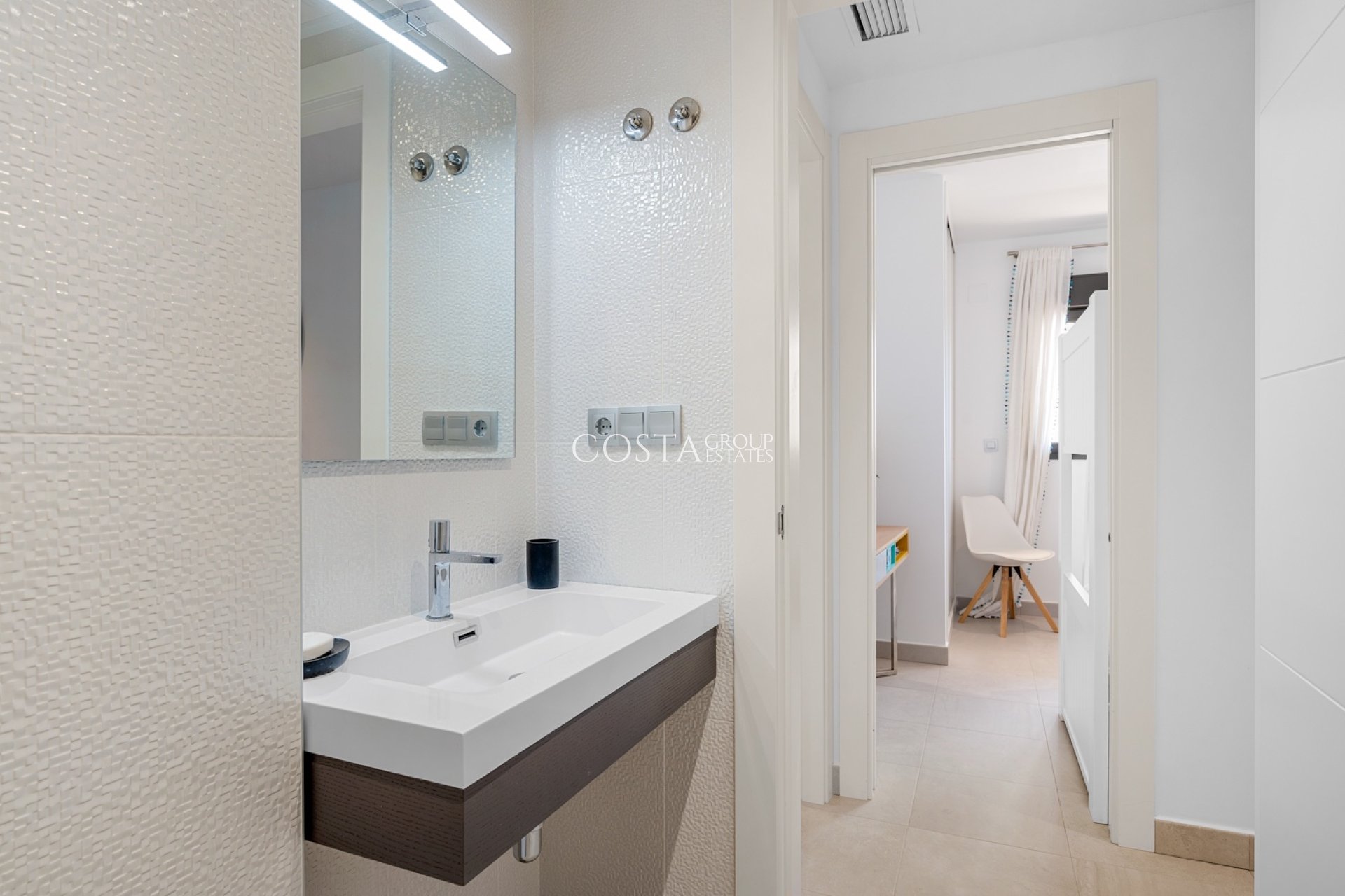 Revente - Appartement -
Orihuela Costa - Los Dolses