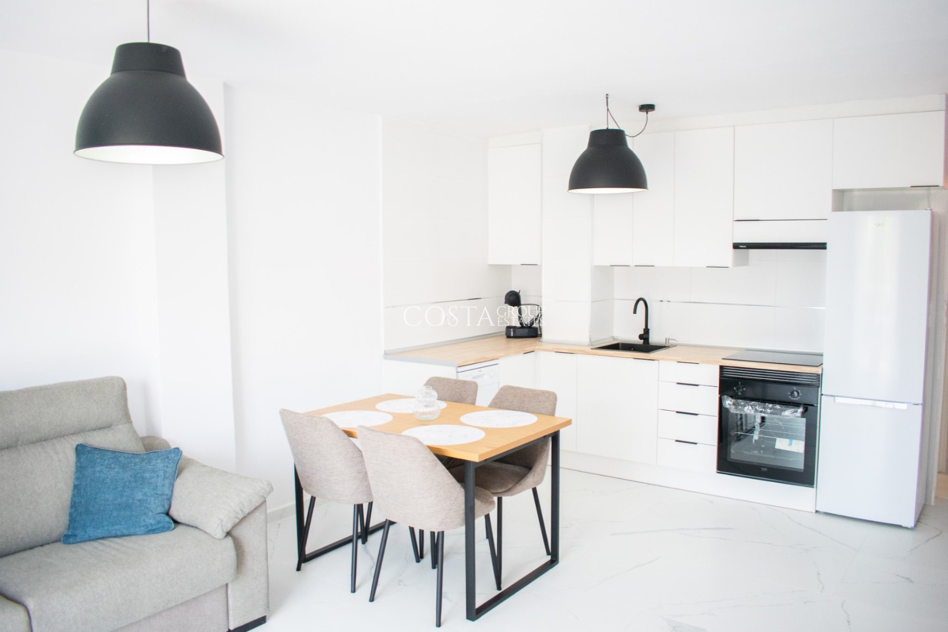 Revente - Appartement -
Orihuela Costa - Punta Prima