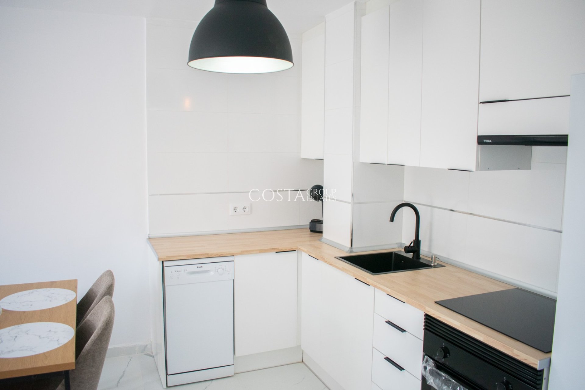 Revente - Appartement -
Orihuela Costa - Punta Prima