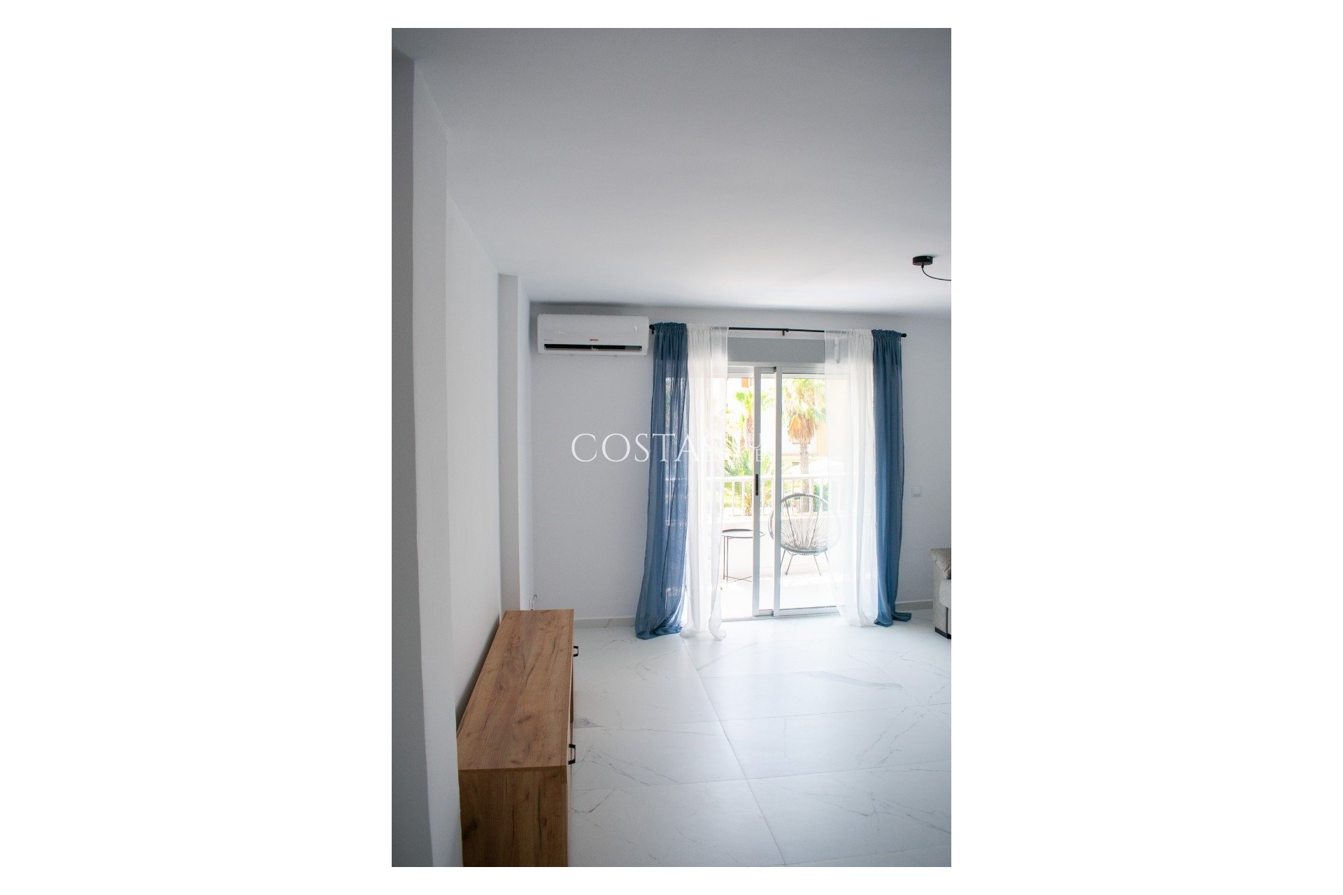 Revente - Appartement -
Orihuela Costa - Punta Prima