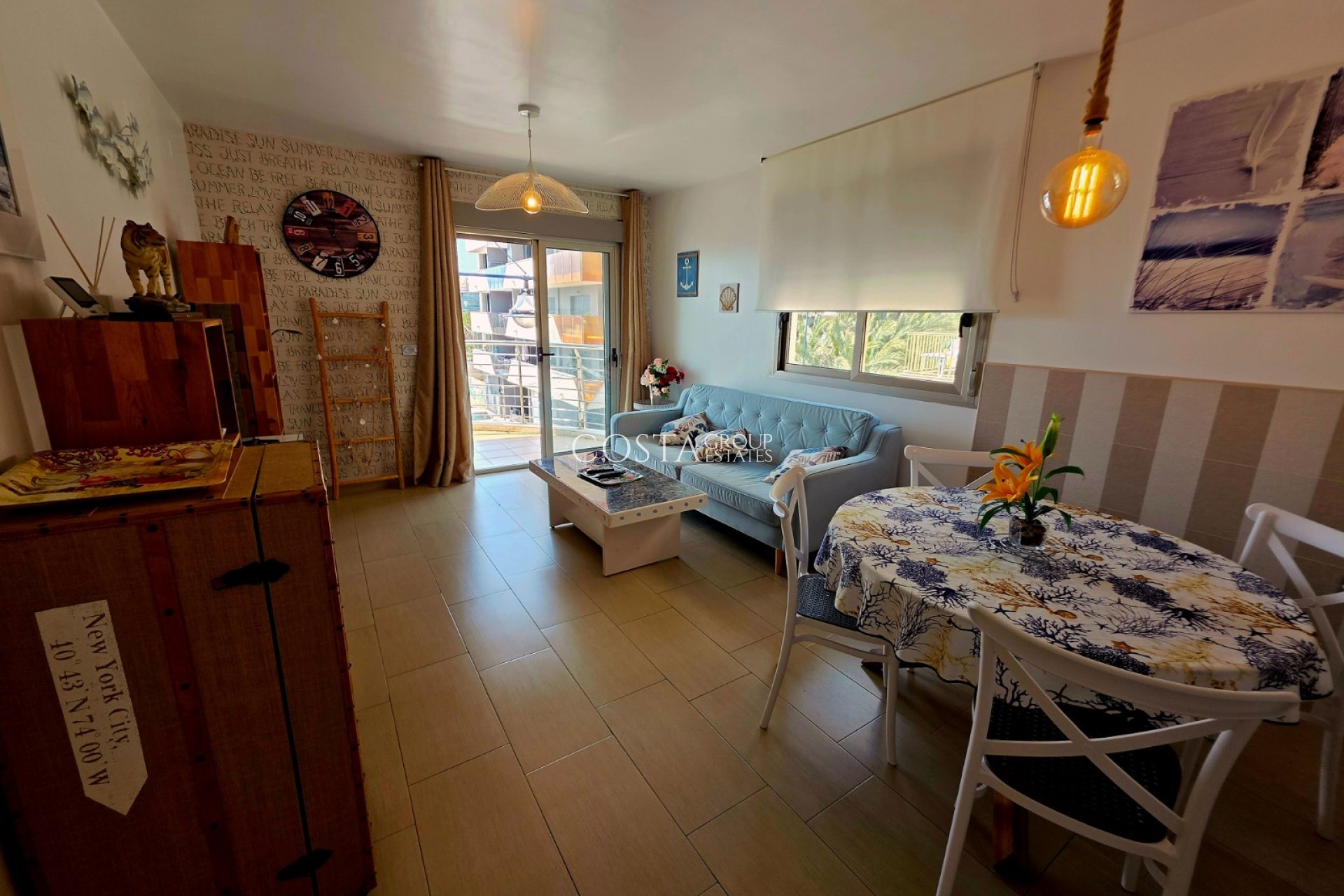 Revente - Appartement -
Torrevieja - Curva del Palangre