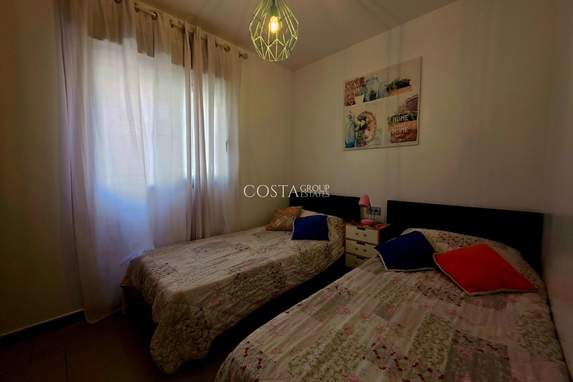 Revente - Appartement -
Torrevieja - Curva del Palangre