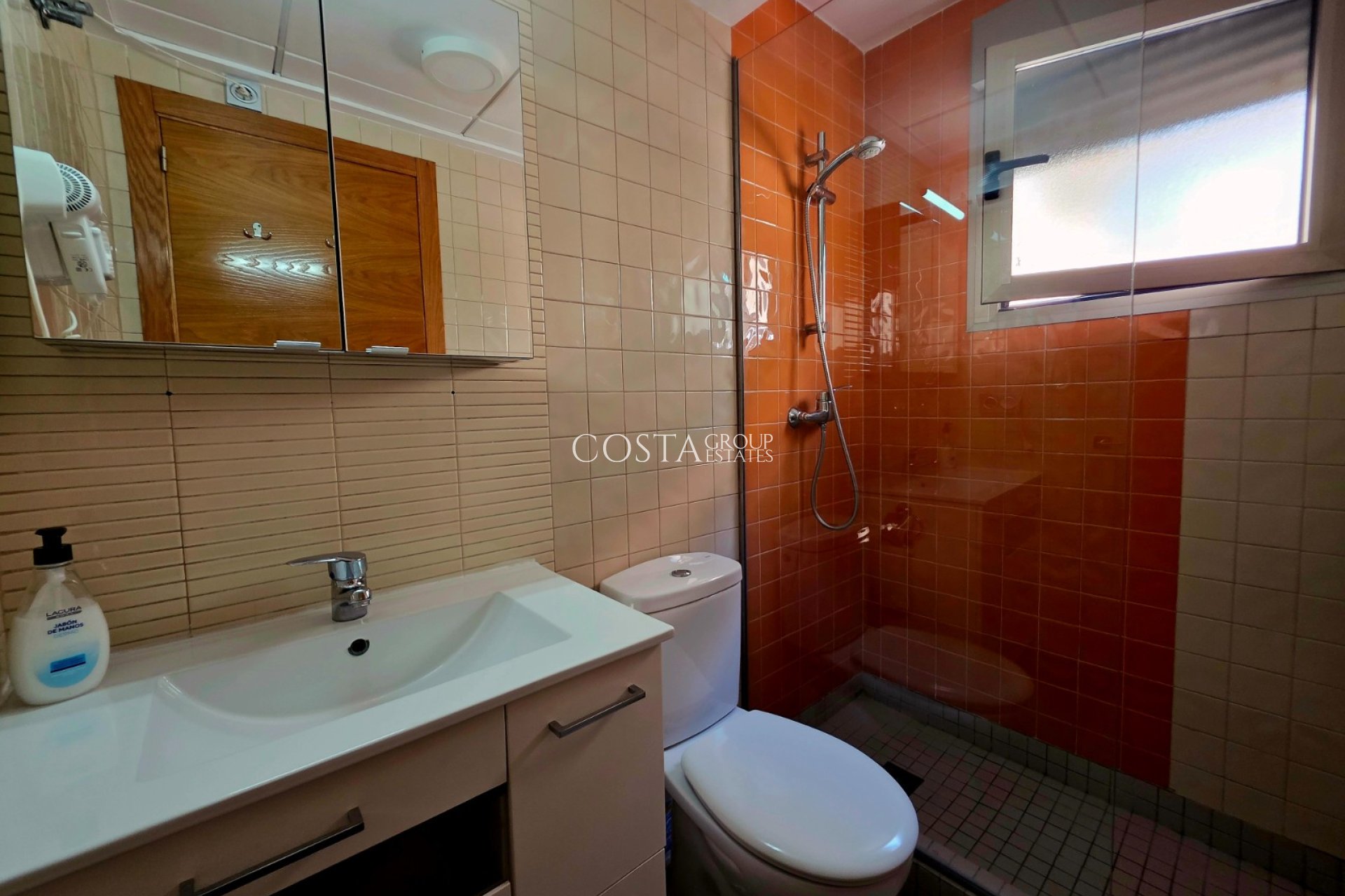 Revente - Appartement -
Torrevieja - Curva del Palangre