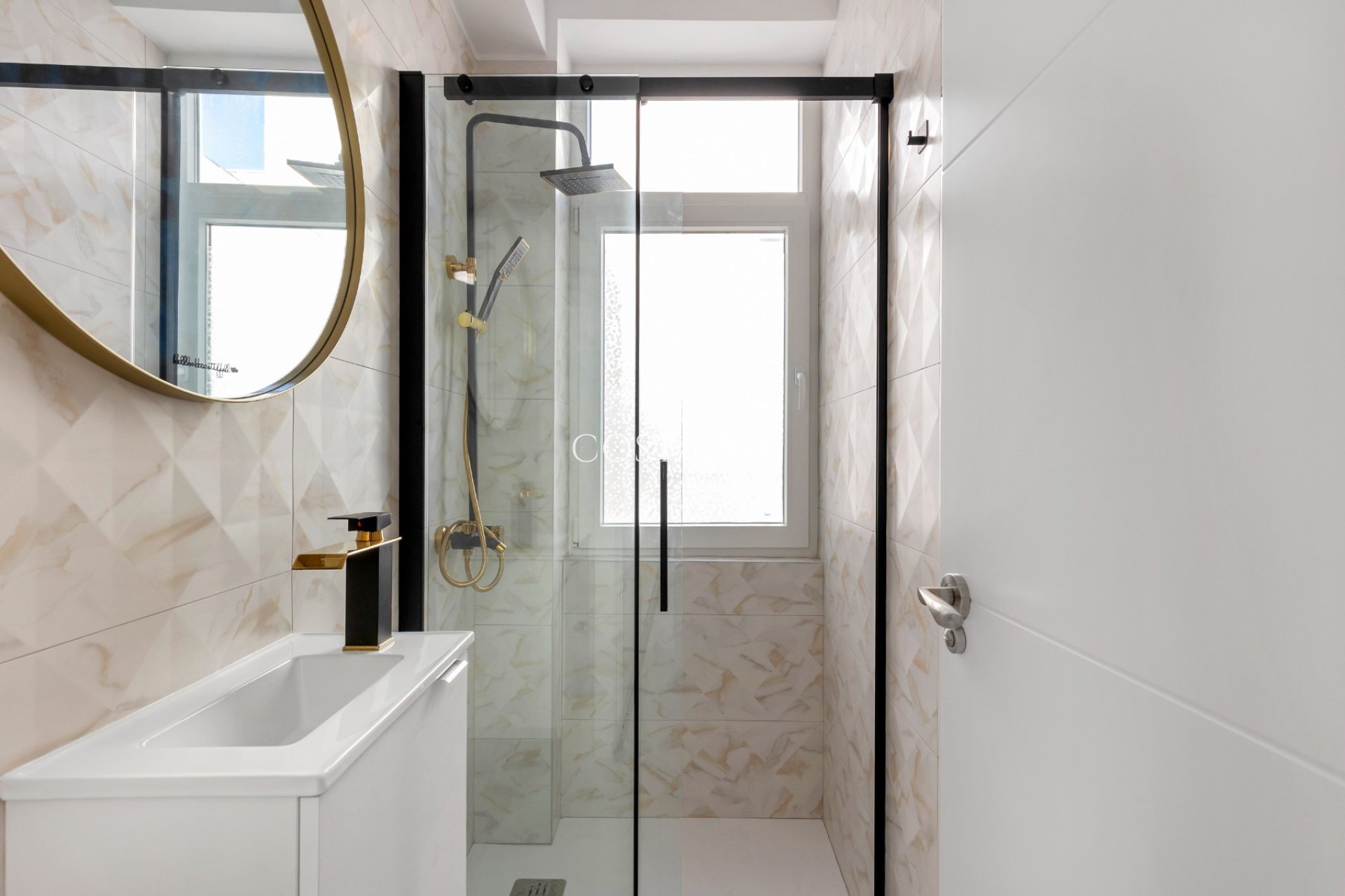 Revente - Appartement -
Torrevieja - La Mata