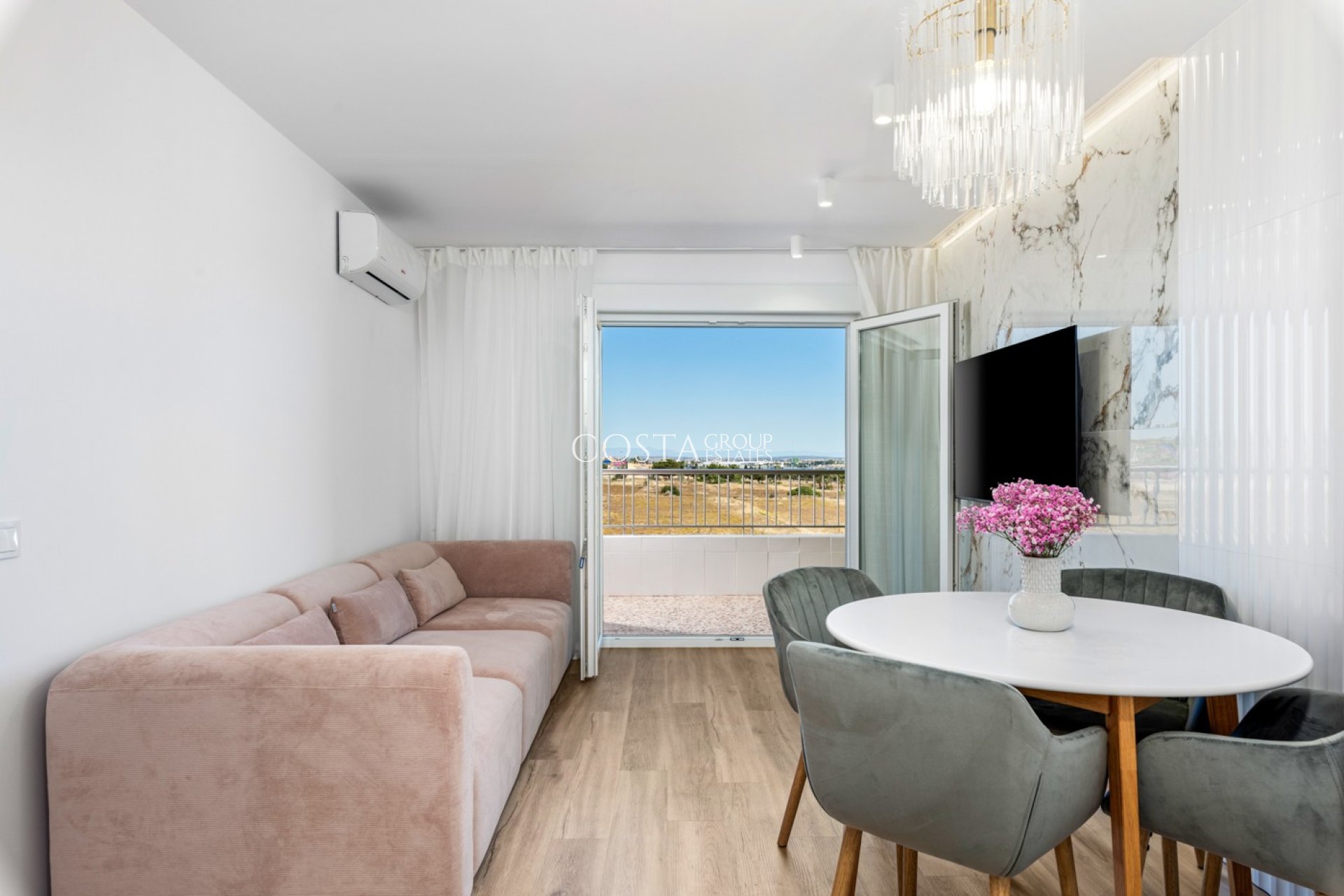 Revente - Appartement -
Torrevieja - Punta Prima