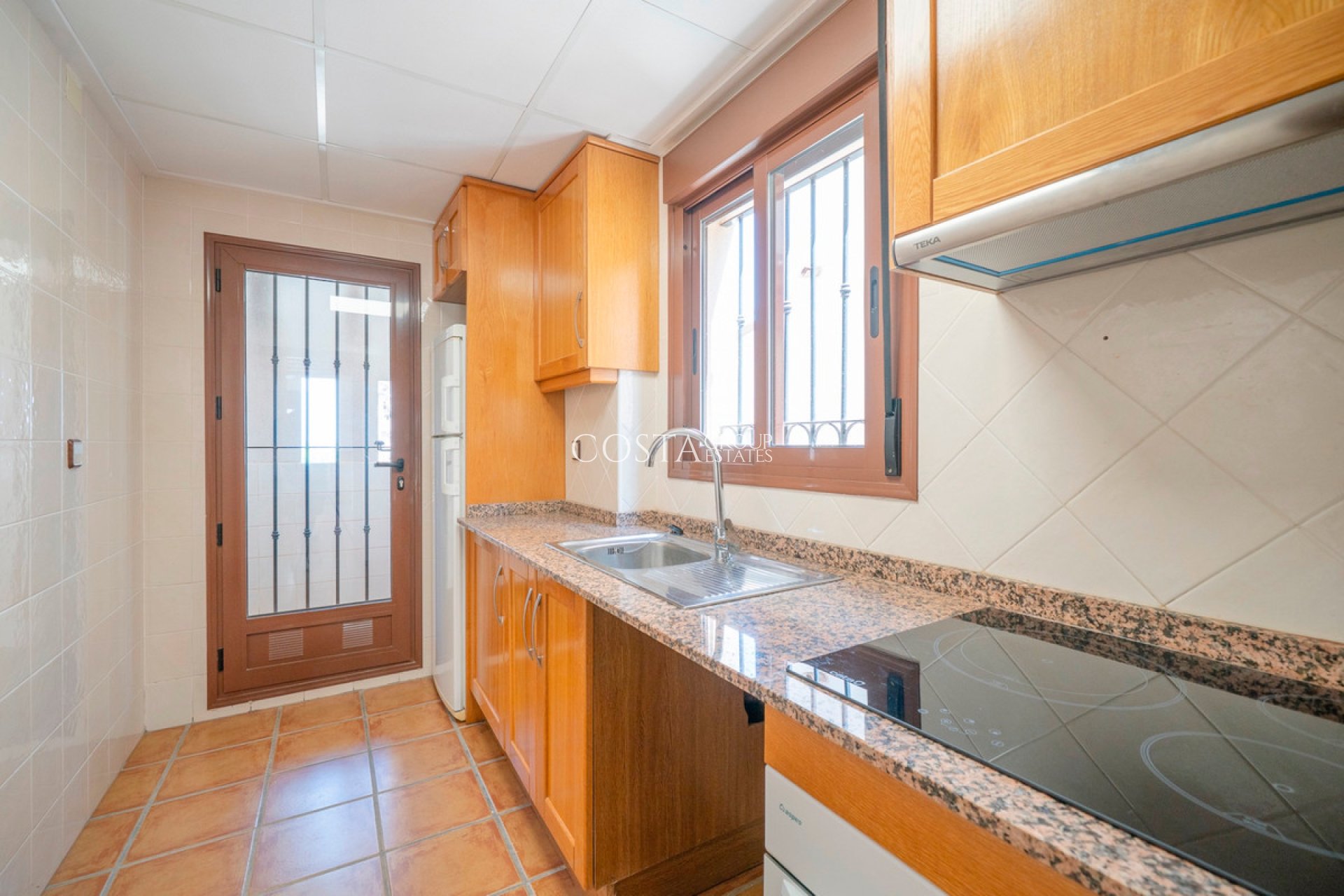 Revente - Maison -
Algorfa - Algorfa Centro