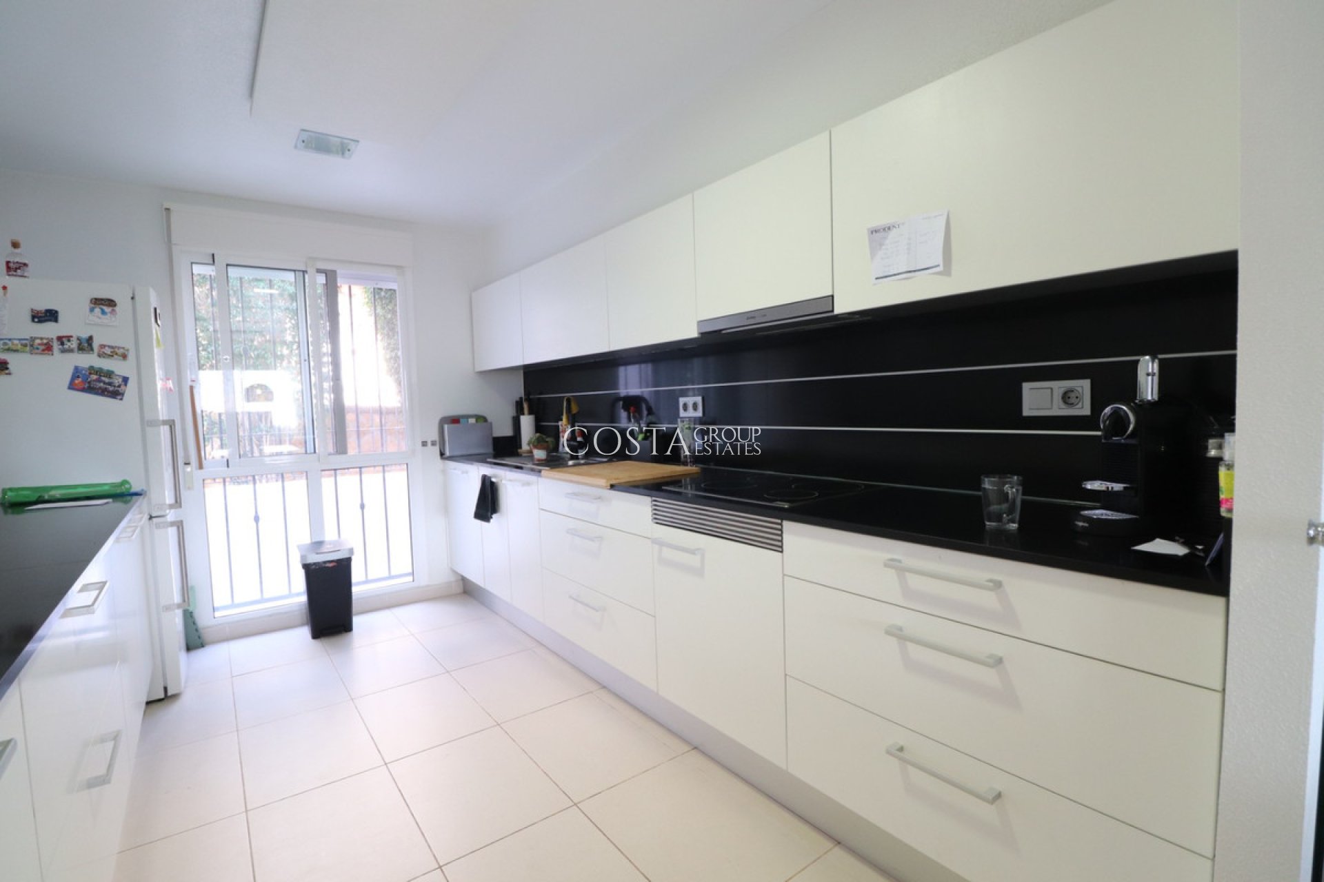 Revente - Maison -
Benijofar