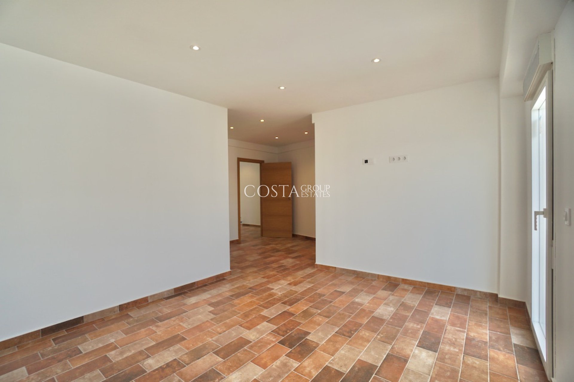 Revente - Maison -
Benitachell - Benitachell Centro