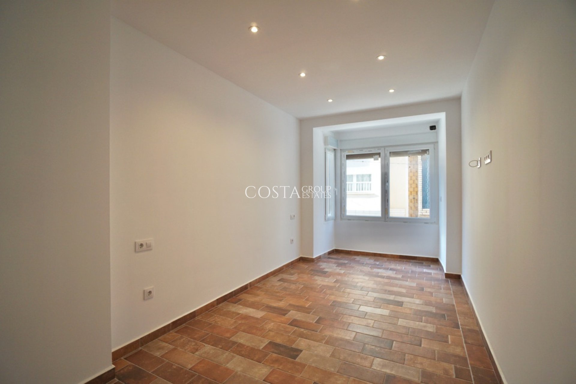 Revente - Maison -
Benitachell - Benitachell Centro