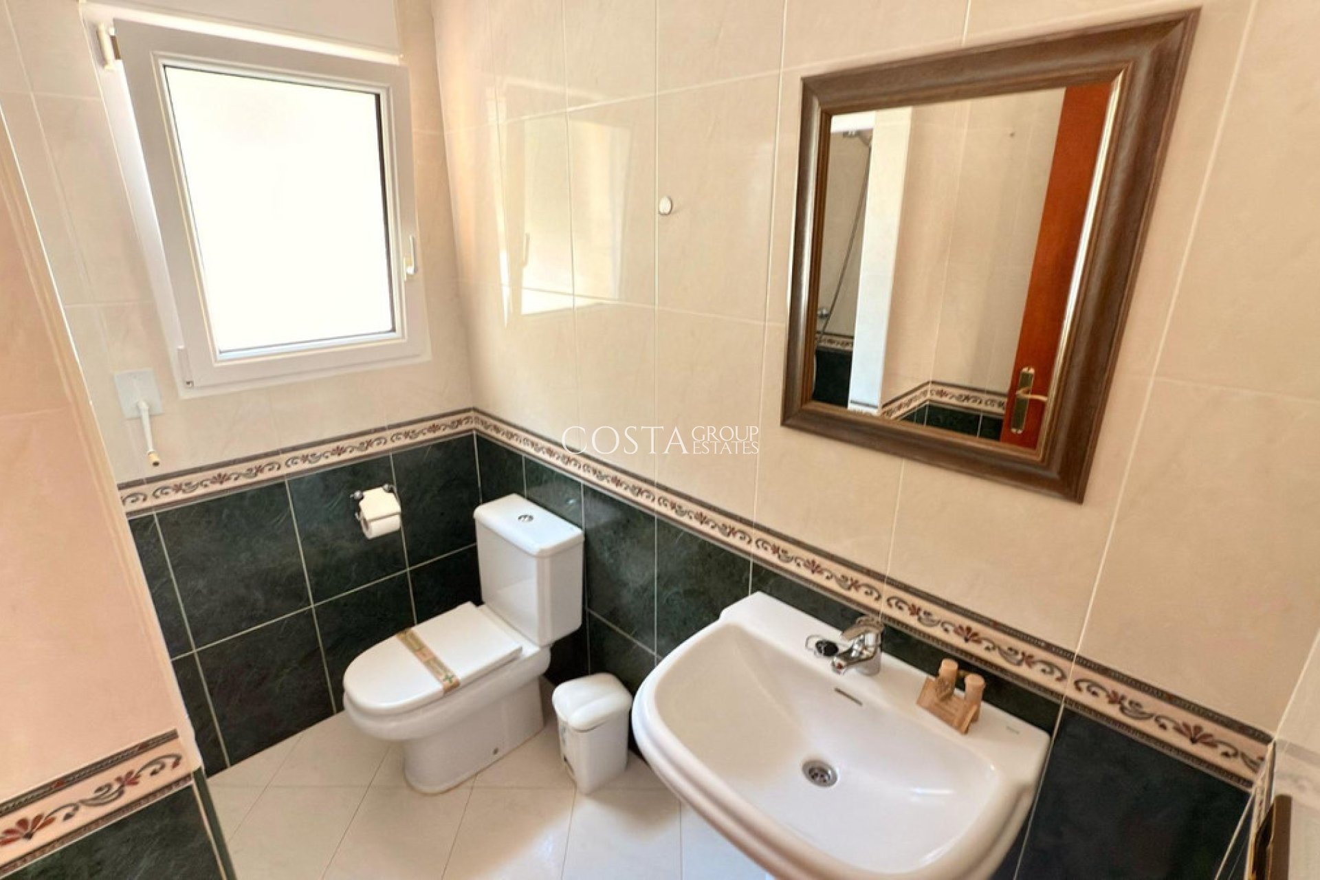 Revente - Maison -
Calpe - Calpe Centro