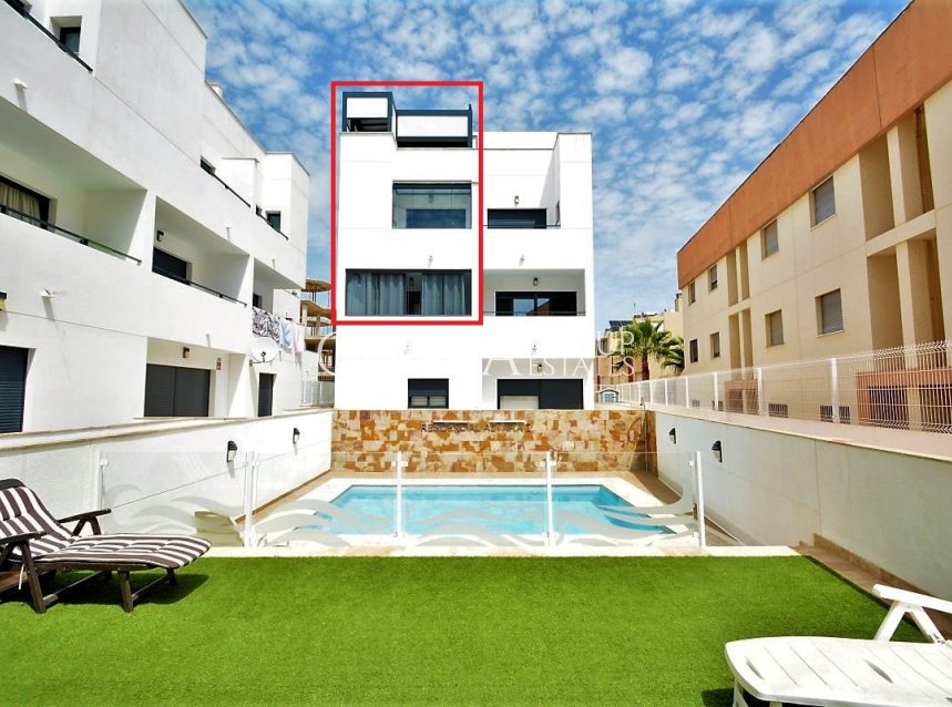 Revente - Maison -
Guardamar del Segura - Guardamar del Segura Centro