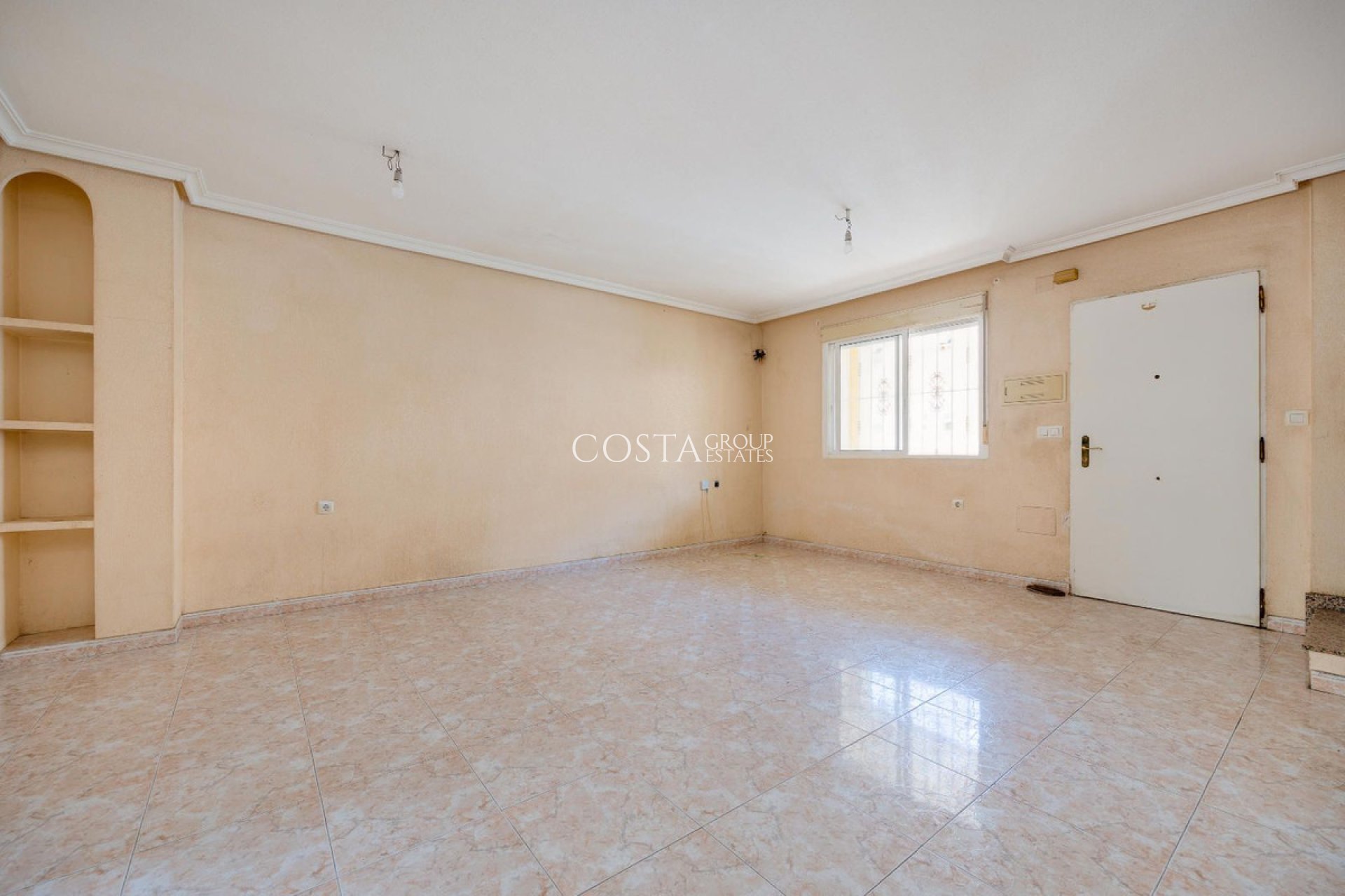 Revente - Maison -
Los Montesinos - Los Montesinos Centro