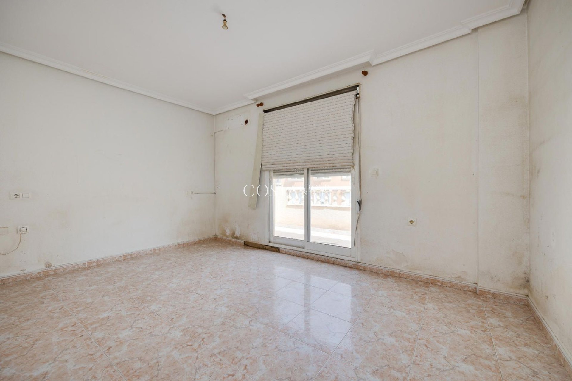 Revente - Maison -
Los Montesinos - Los Montesinos Centro