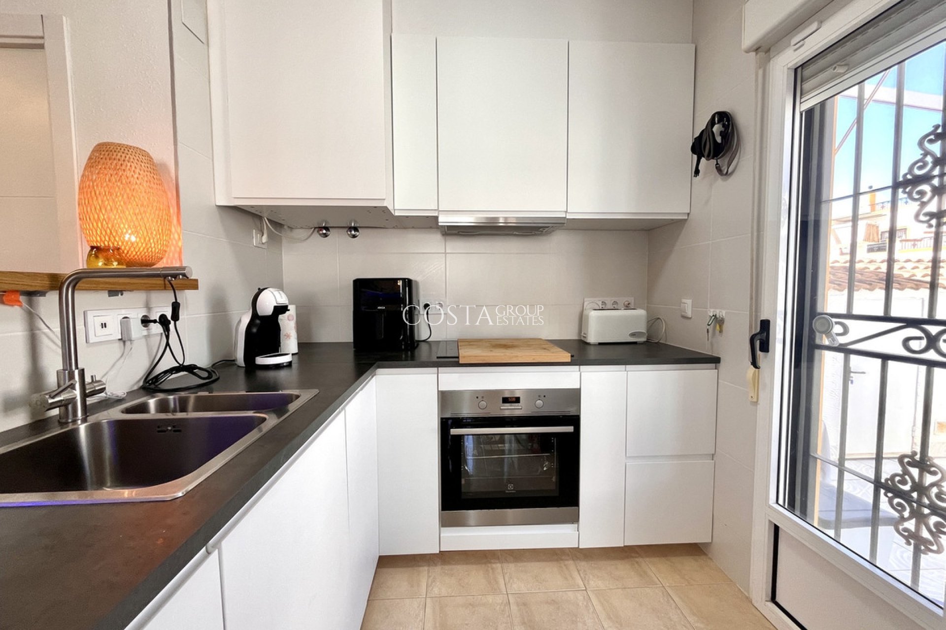 Revente - Maison -
Los Montesinos - Los Montesinos Centro