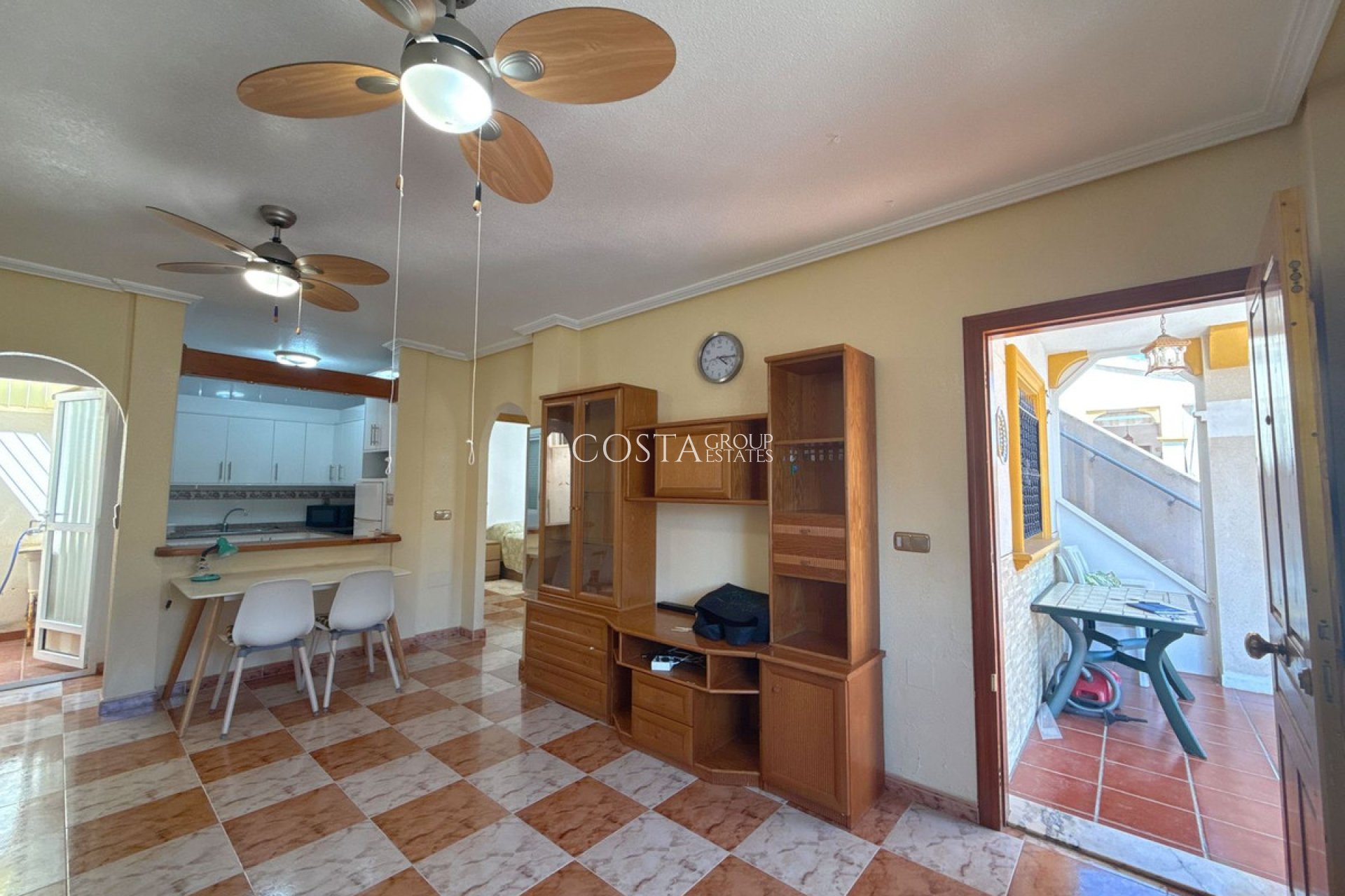 Revente - Maison -
Orihuela Costa - Cabo Roig