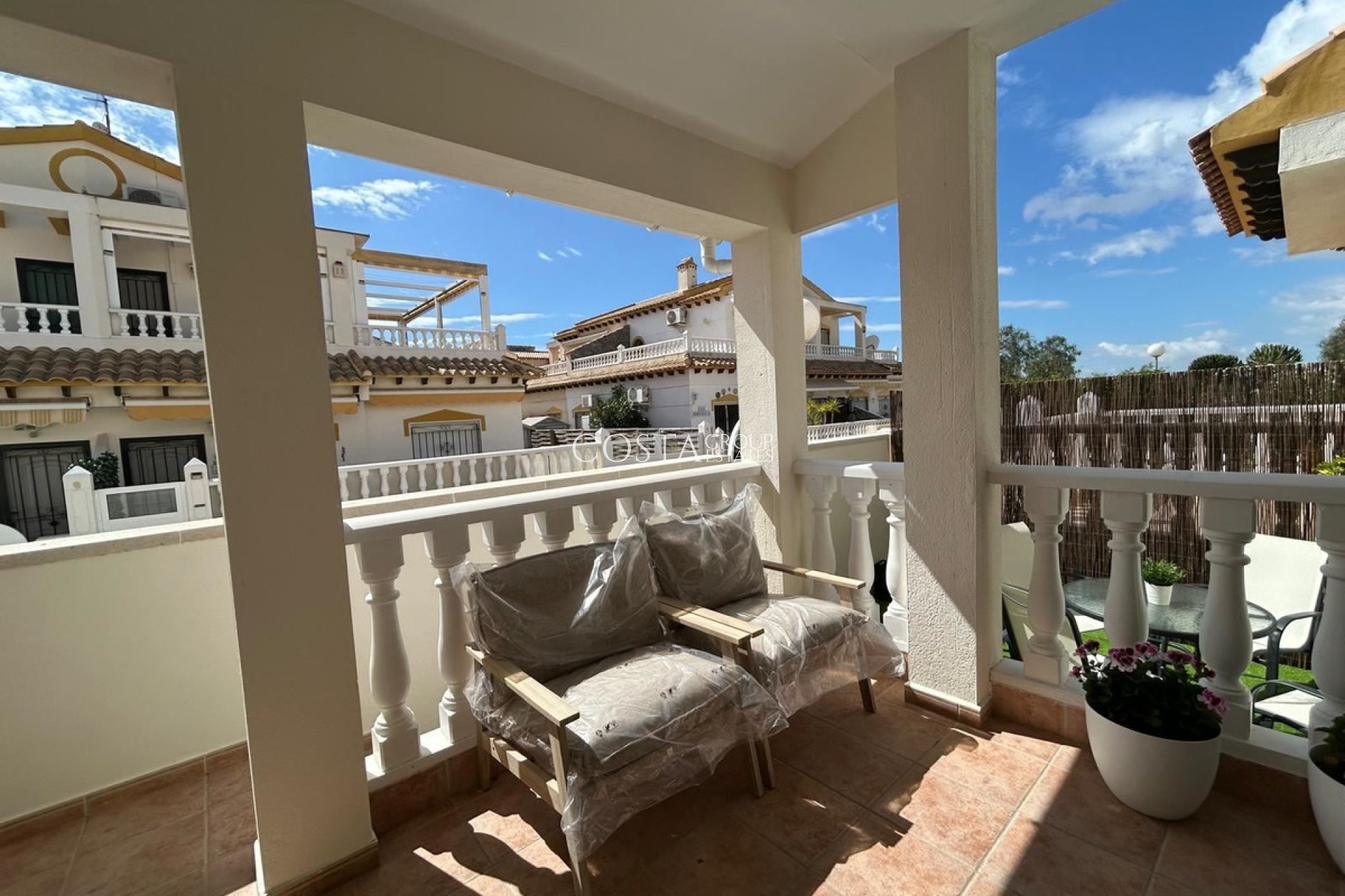 Revente - Maison -
Orihuela Costa - La Florida