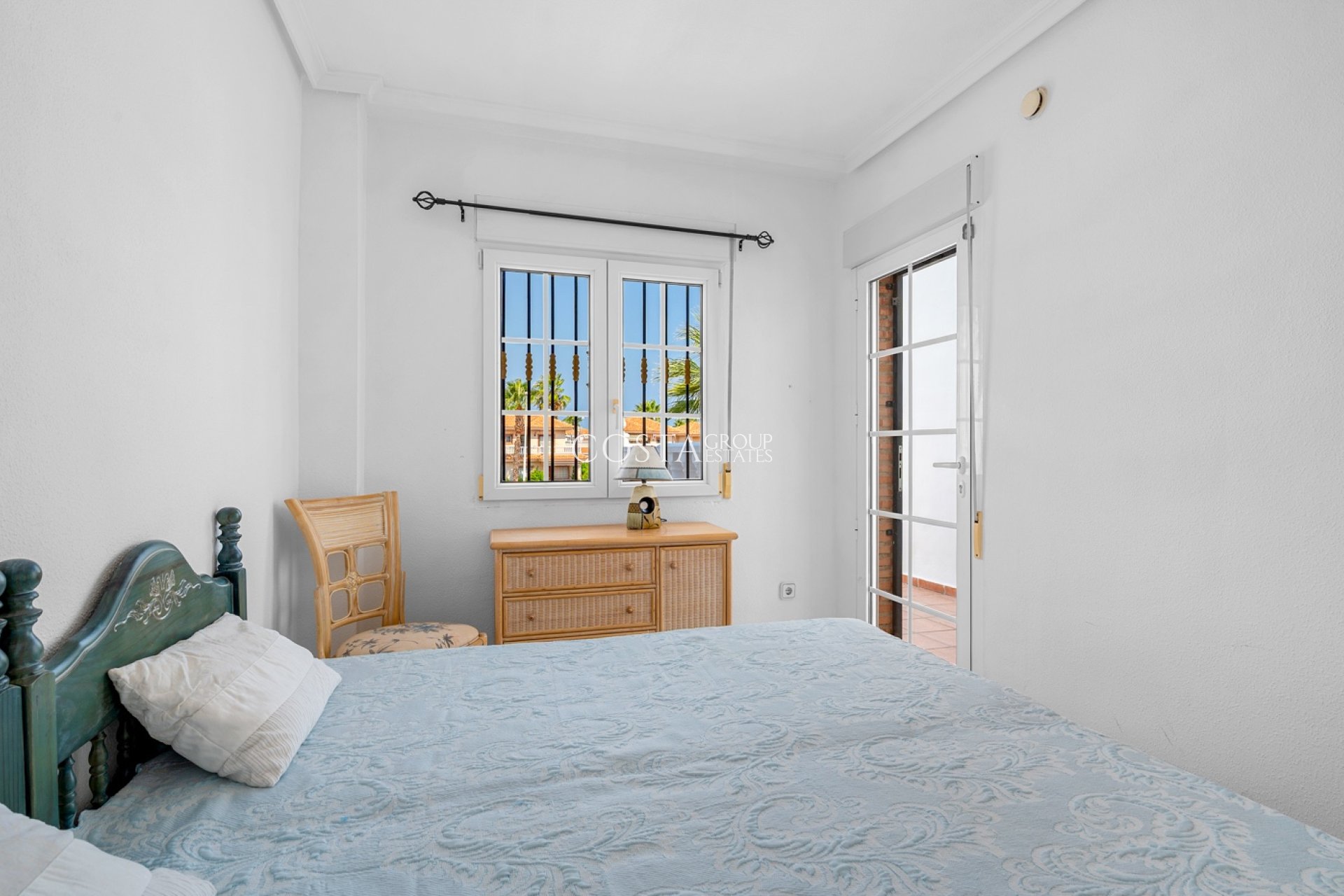 Revente - Maison -
Orihuela Costa - Los Dolses