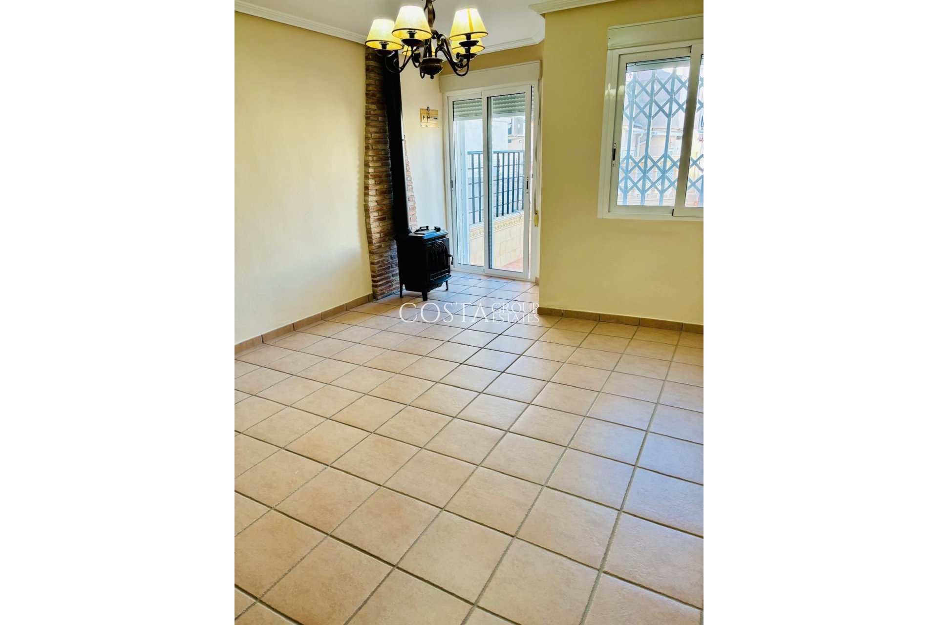 Revente - Maison -
Orihuela Costa - Mil Palmeras