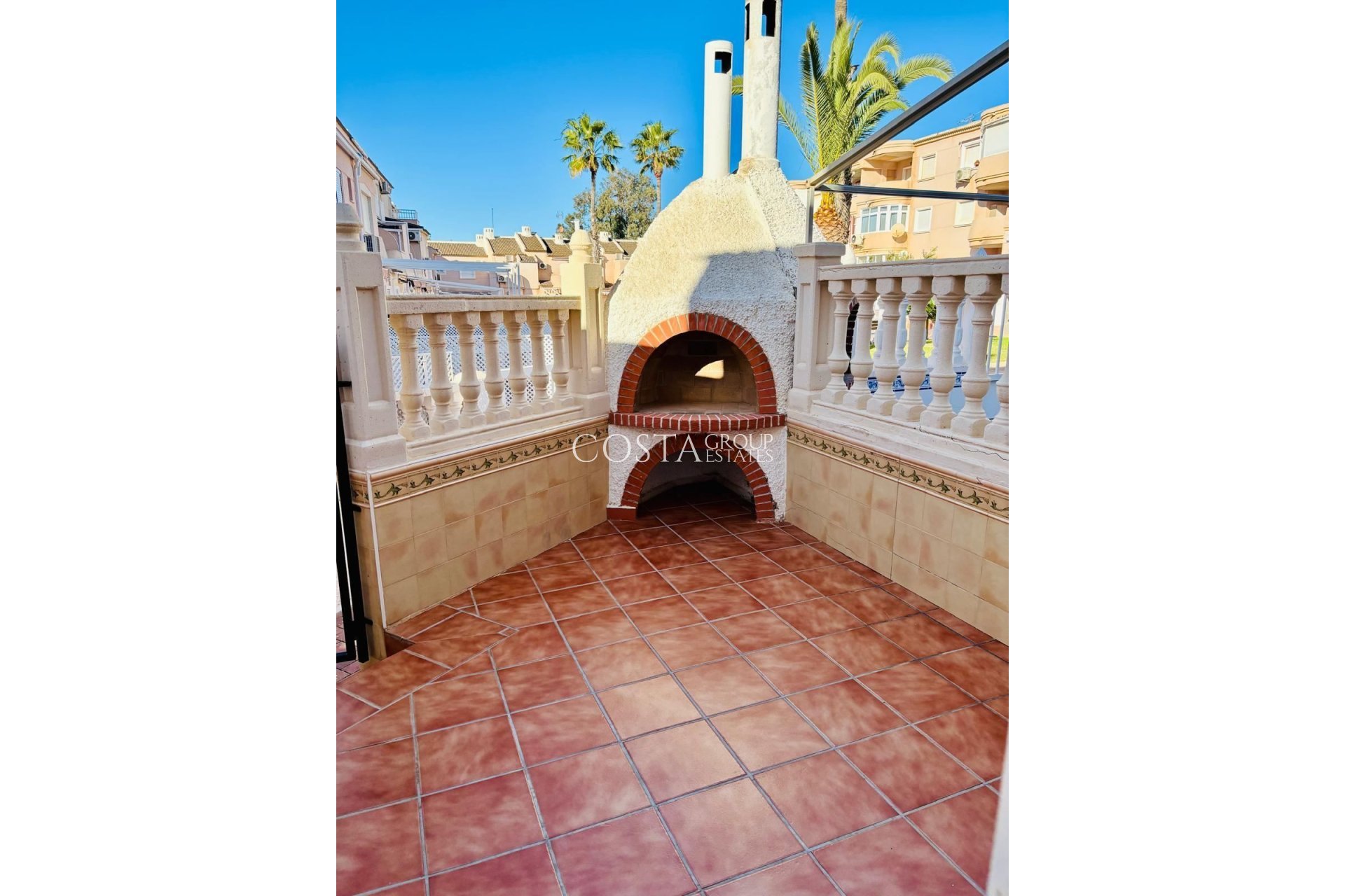 Revente - Maison -
Orihuela Costa - Mil Palmeras