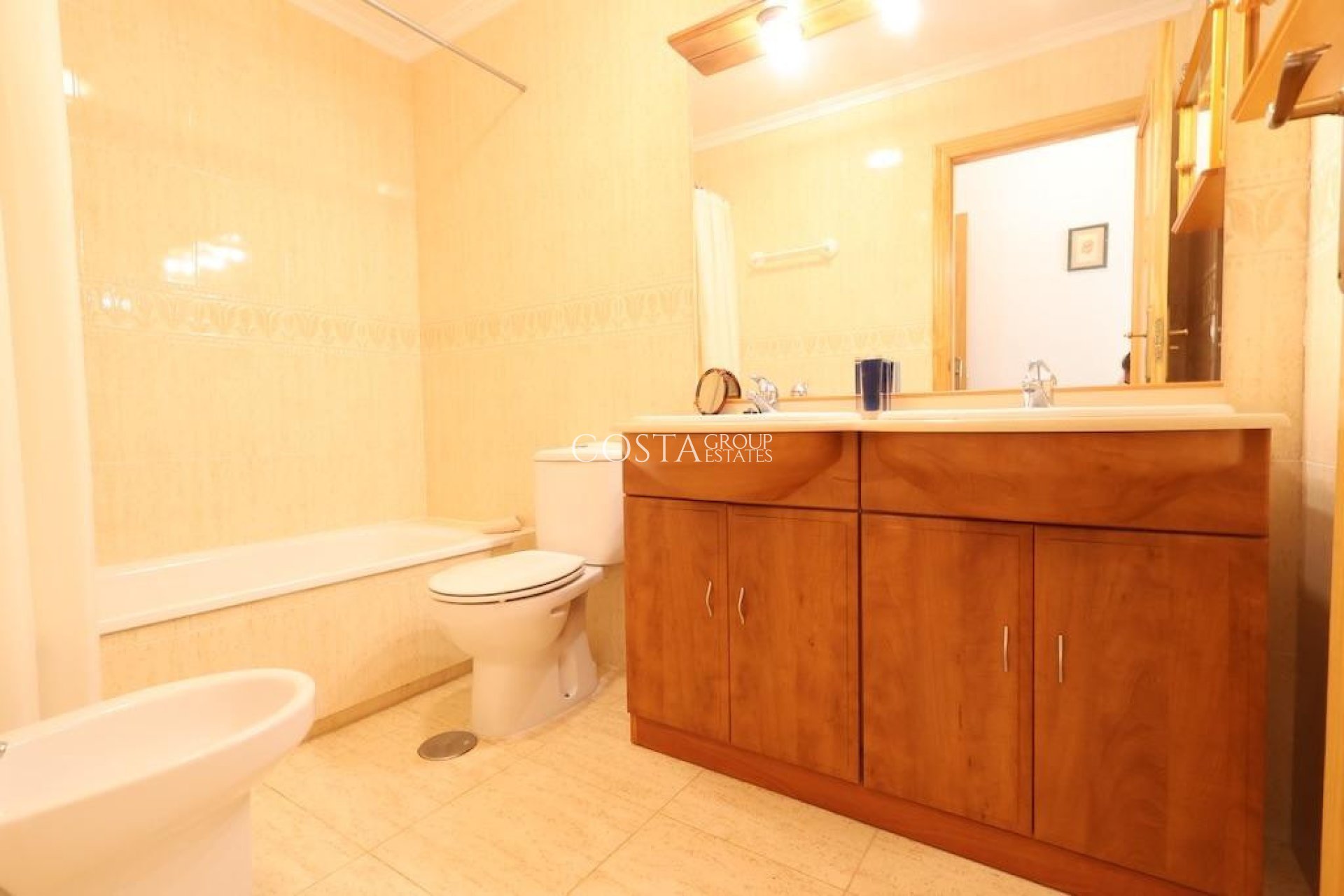 Revente - Maison -
Orihuela Costa - Punta Prima