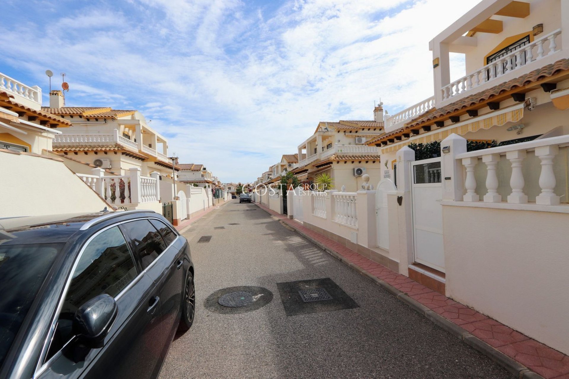 Revente - Maison -
Orihuela Costa - Punta Prima