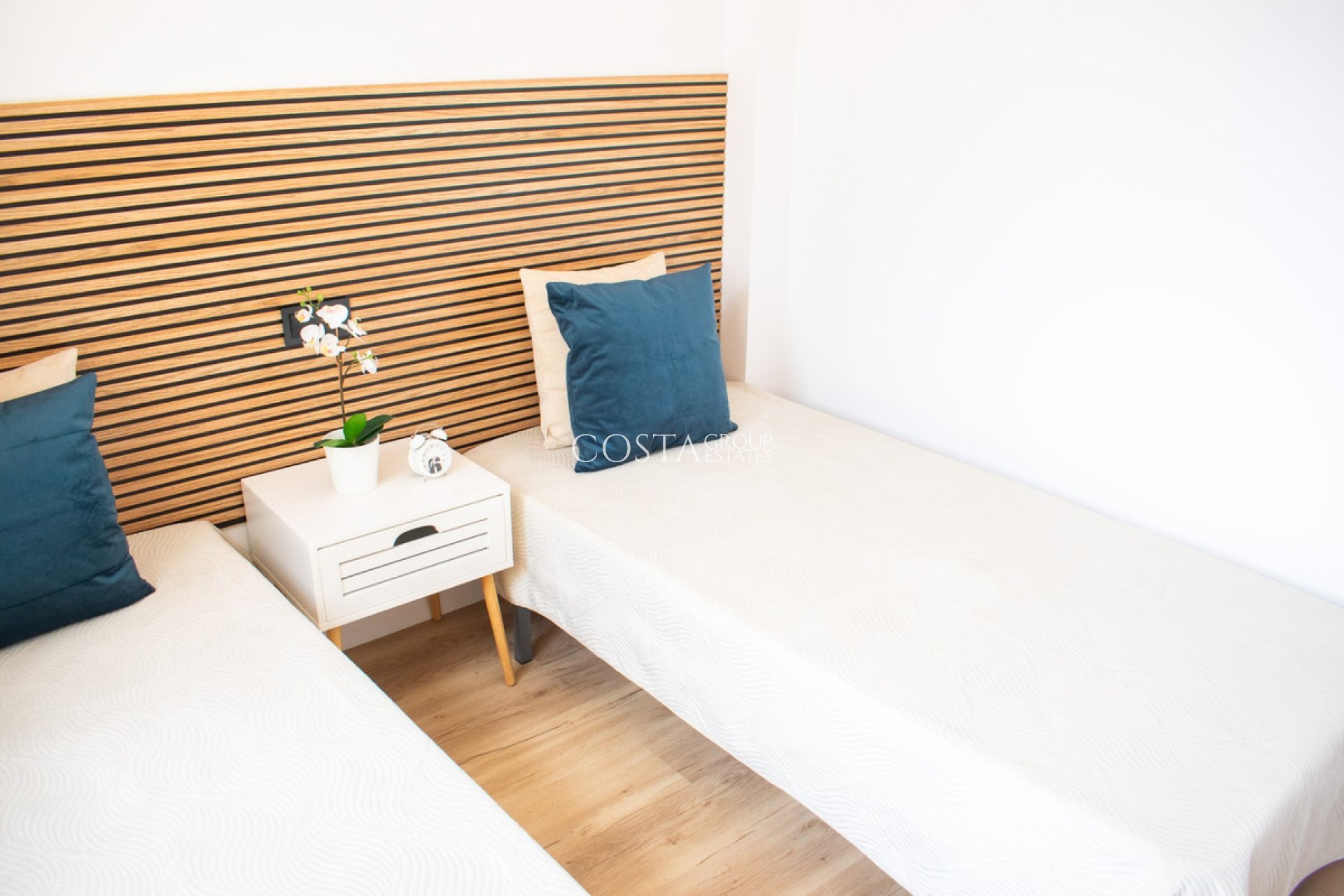 Revente - Maison -
Orihuela Costa - Punta Prima