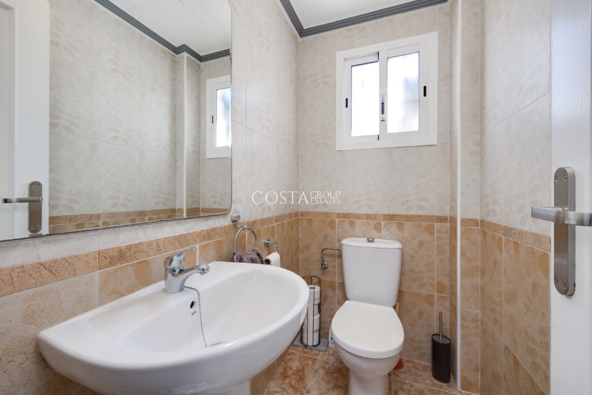 Revente - Maison -
Orihuela Costa - Punta Prima