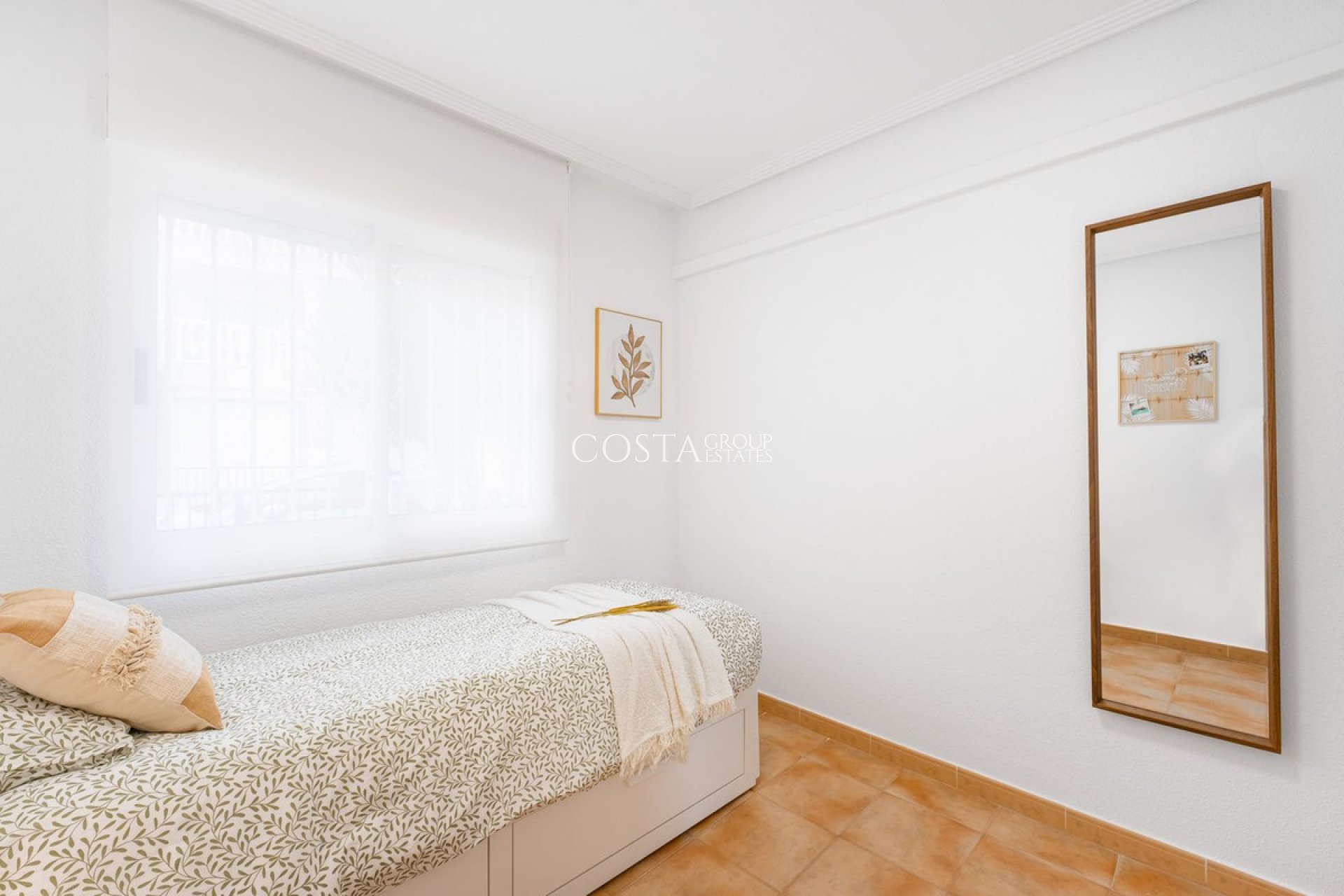 Revente - Maison -
Orihuela Costa - Villamartin