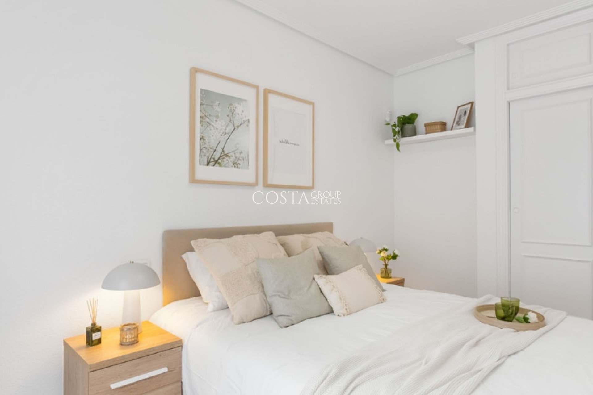 Revente - Maison -
Orihuela Costa - Villamartin