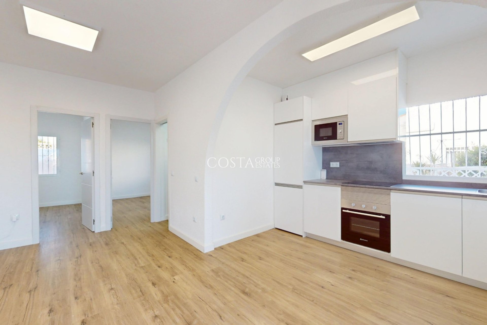 Revente - Maison -
Orihuela Costa - Villamartin