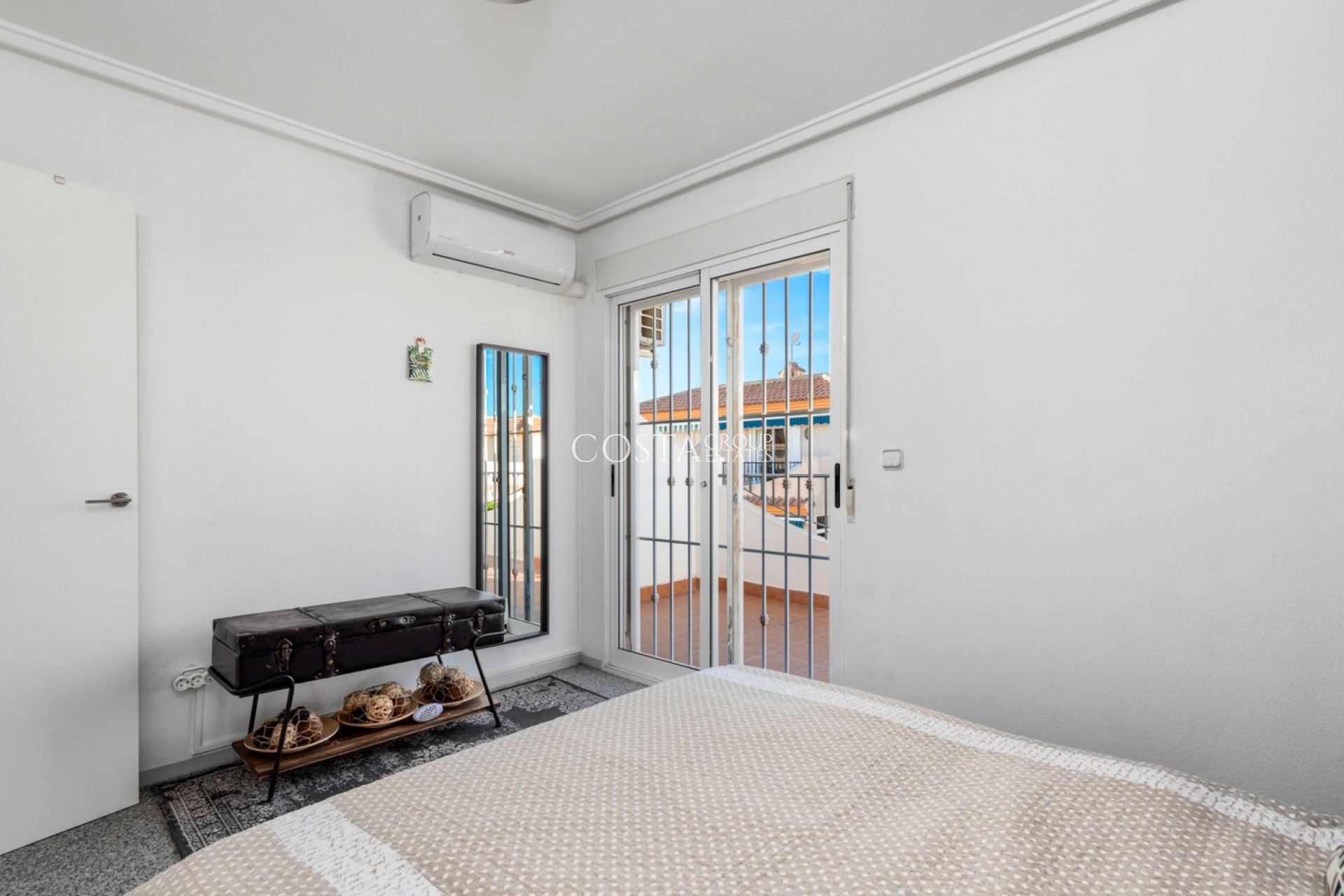Revente - Maison -
Orihuela Costa