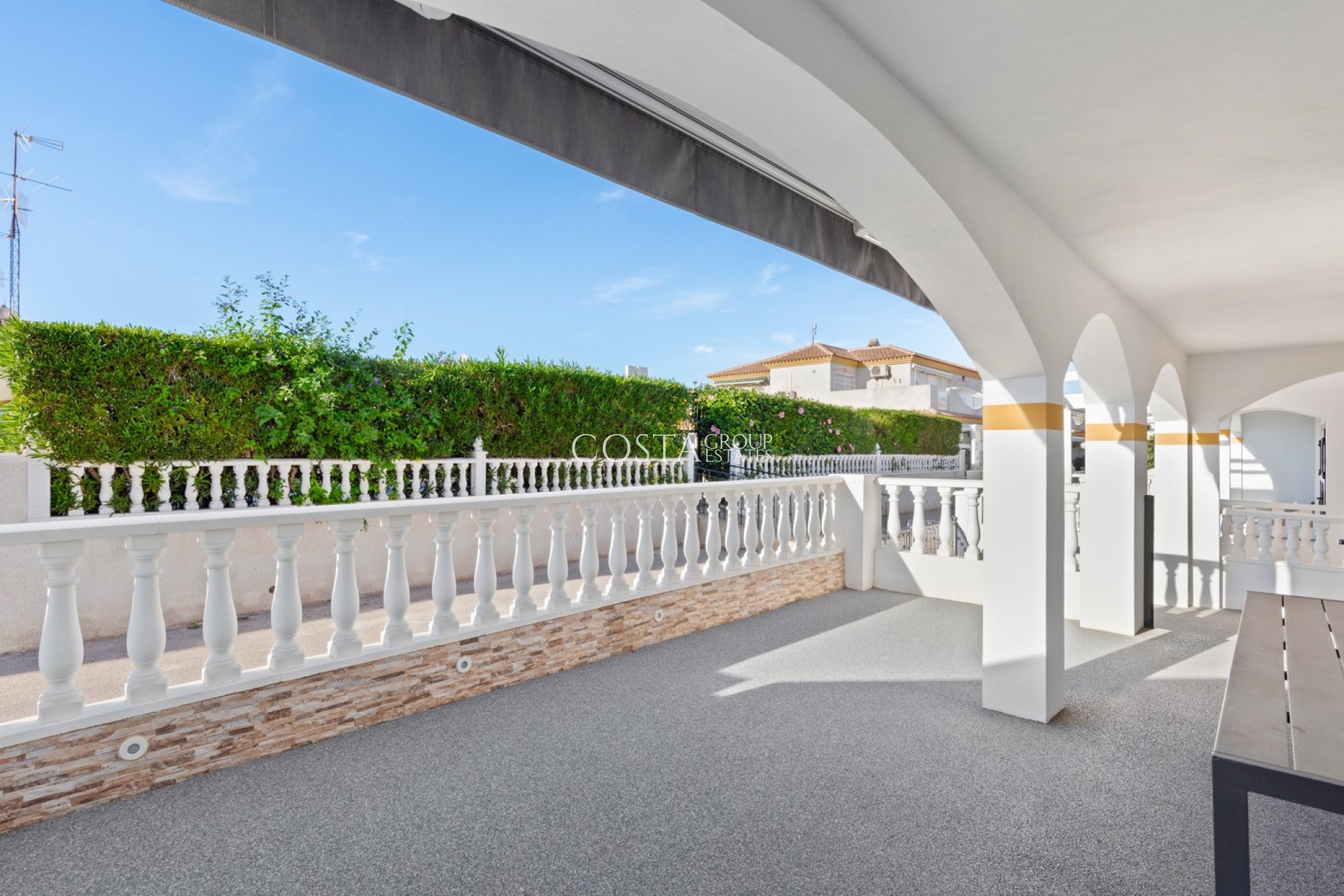 Revente - Maison -
Orihuela Costa