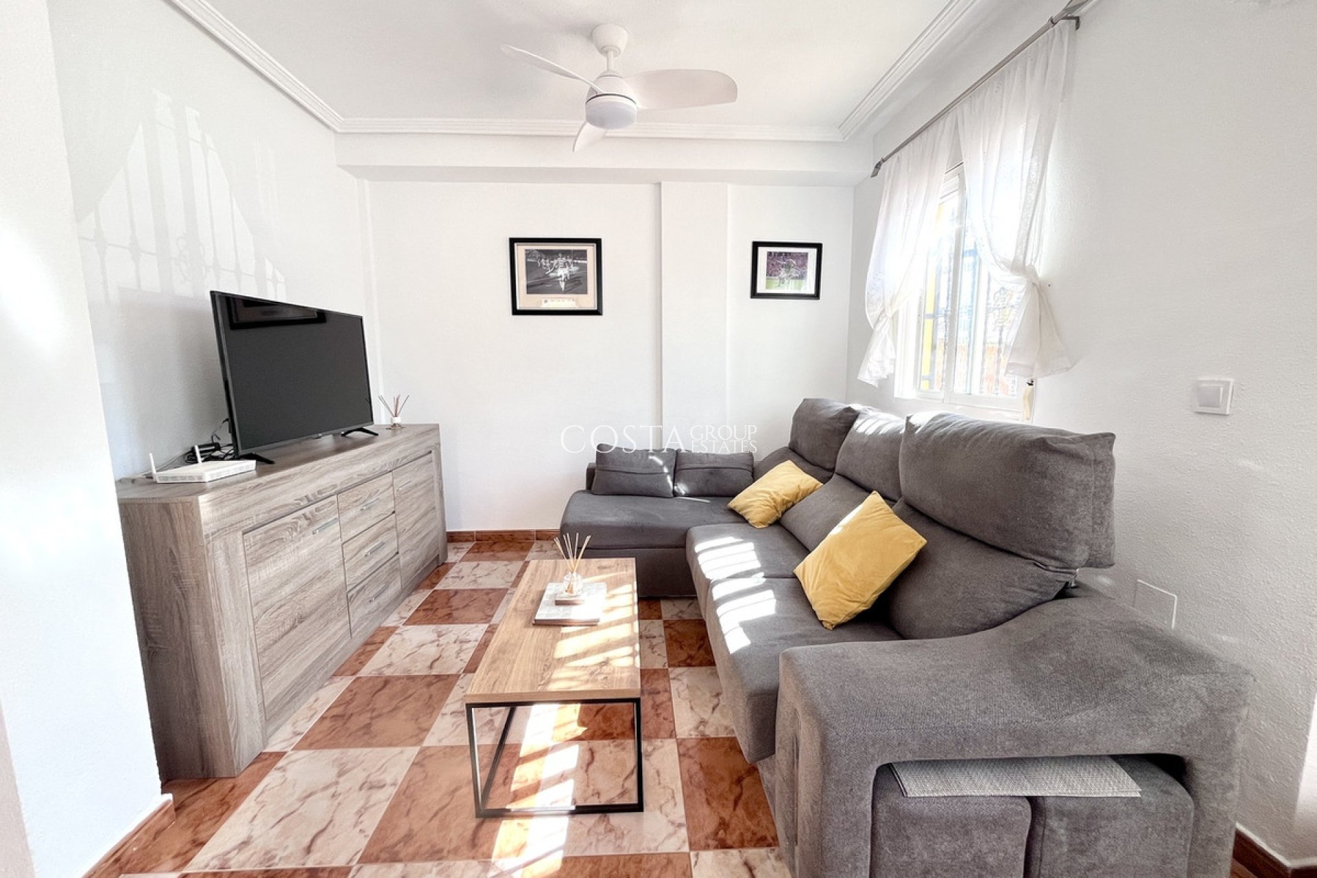 Revente - Maison -
Orihuela - La Zenia