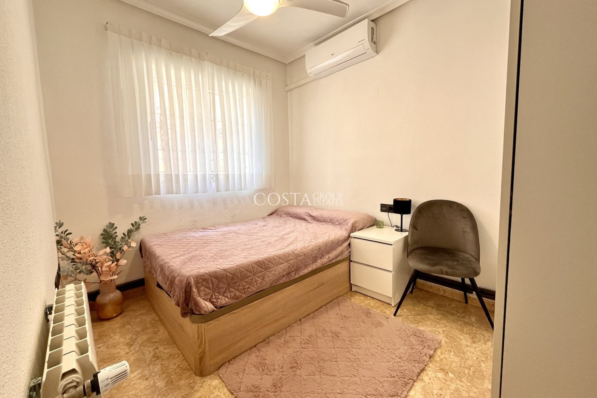 Revente - Maison -
Orihuela - Los Dolses
