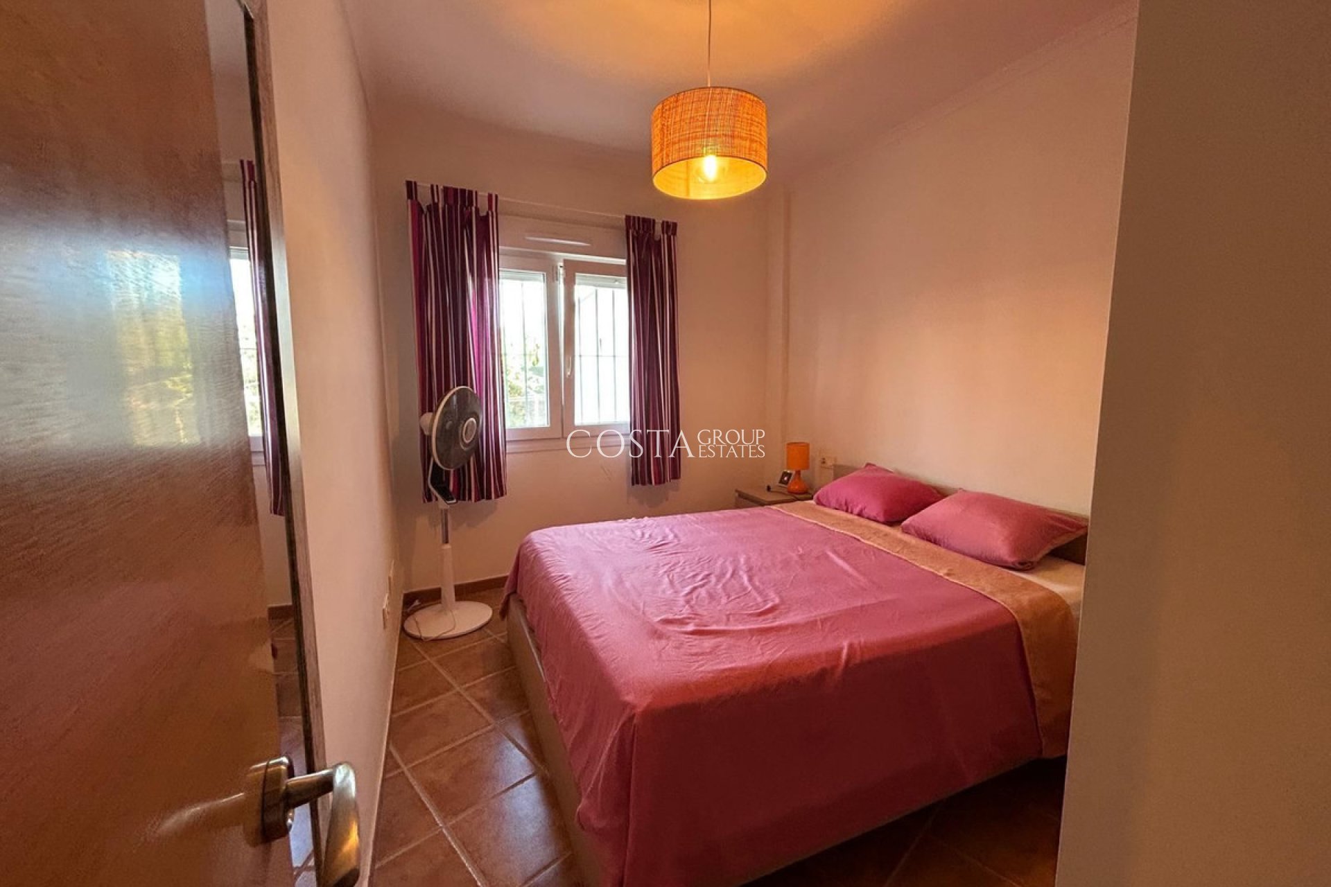 Revente - Maison -
Orihuela - Mil Palmeras