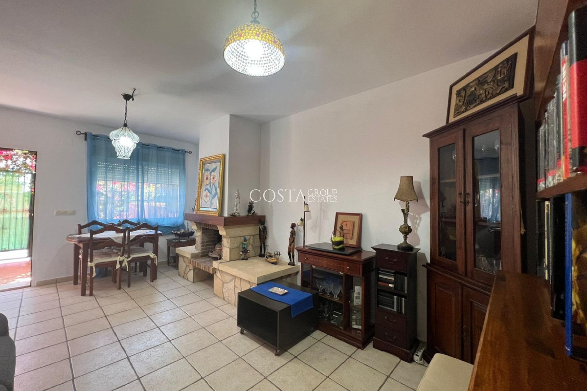 Revente - Maison -
Orihuela - Orihuela Costa