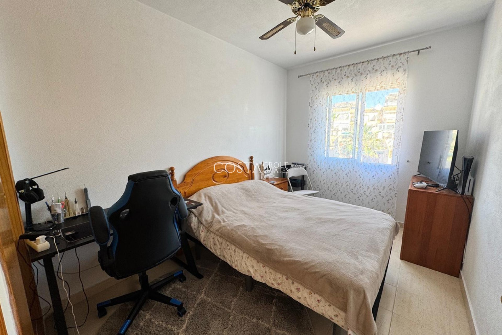 Revente - Maison -
Orihuela - Orihuela Costa