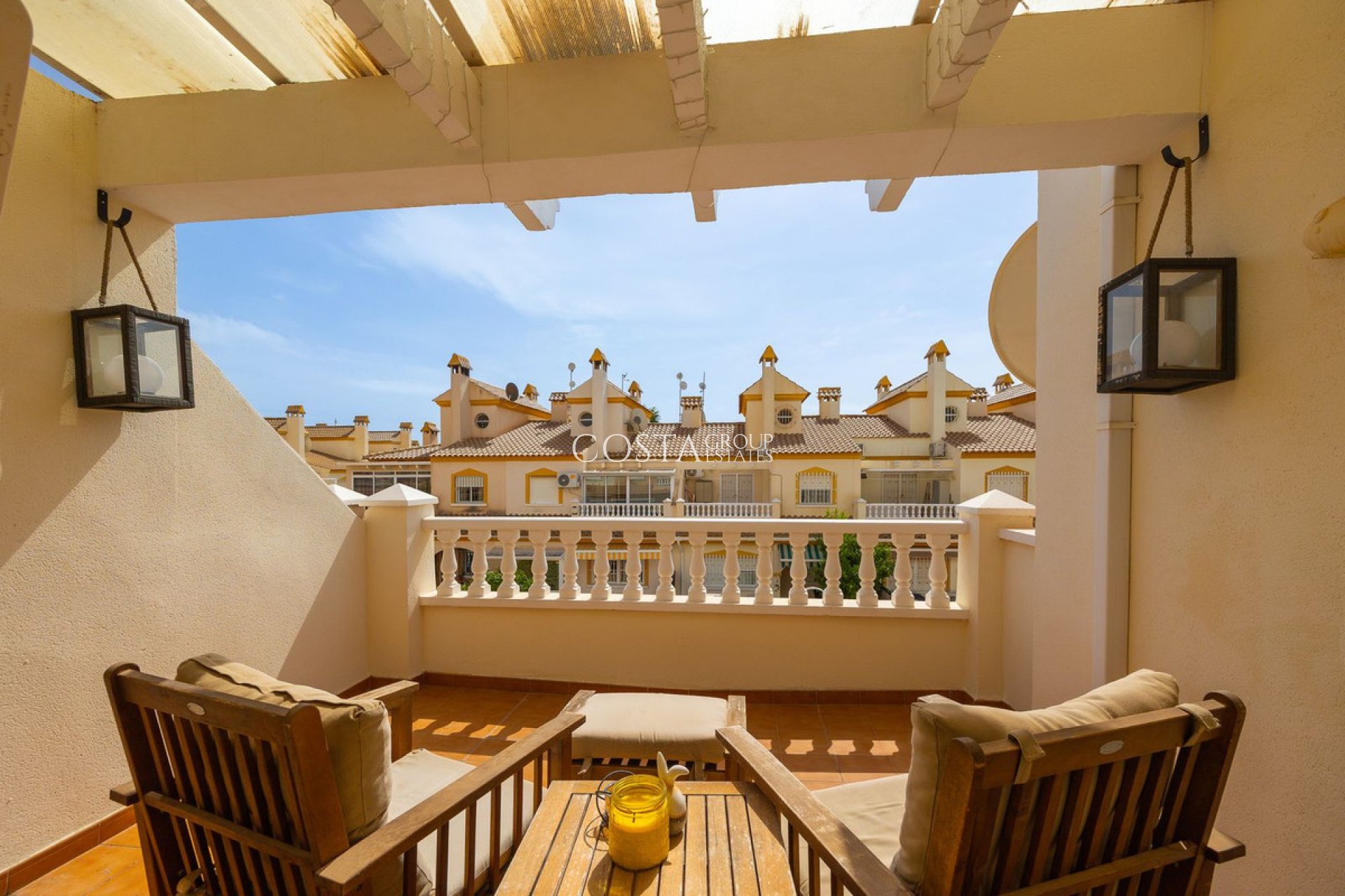 Revente - Maison -
Orihuela - Orihuela Costa