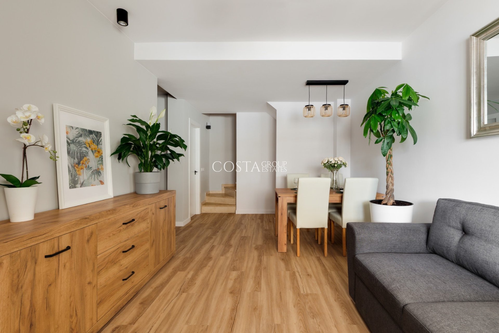 Revente - Maison -
Orihuela - Orihuela Costa