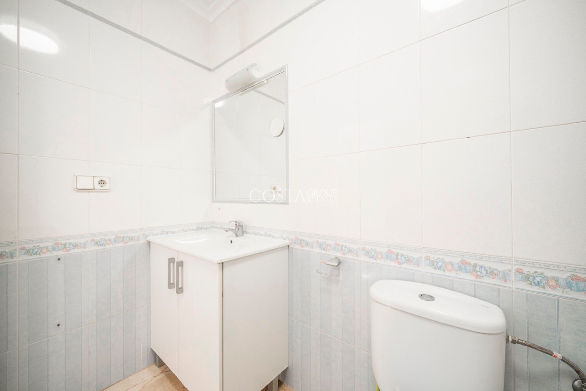 Revente - Maison -
Orihuela - Orihuela Costa