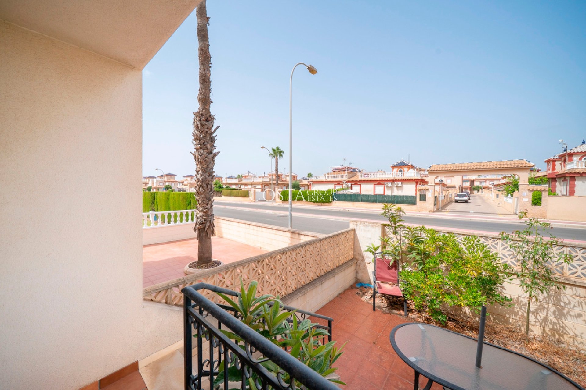 Revente - Maison -
Orihuela - Orihuela Costa