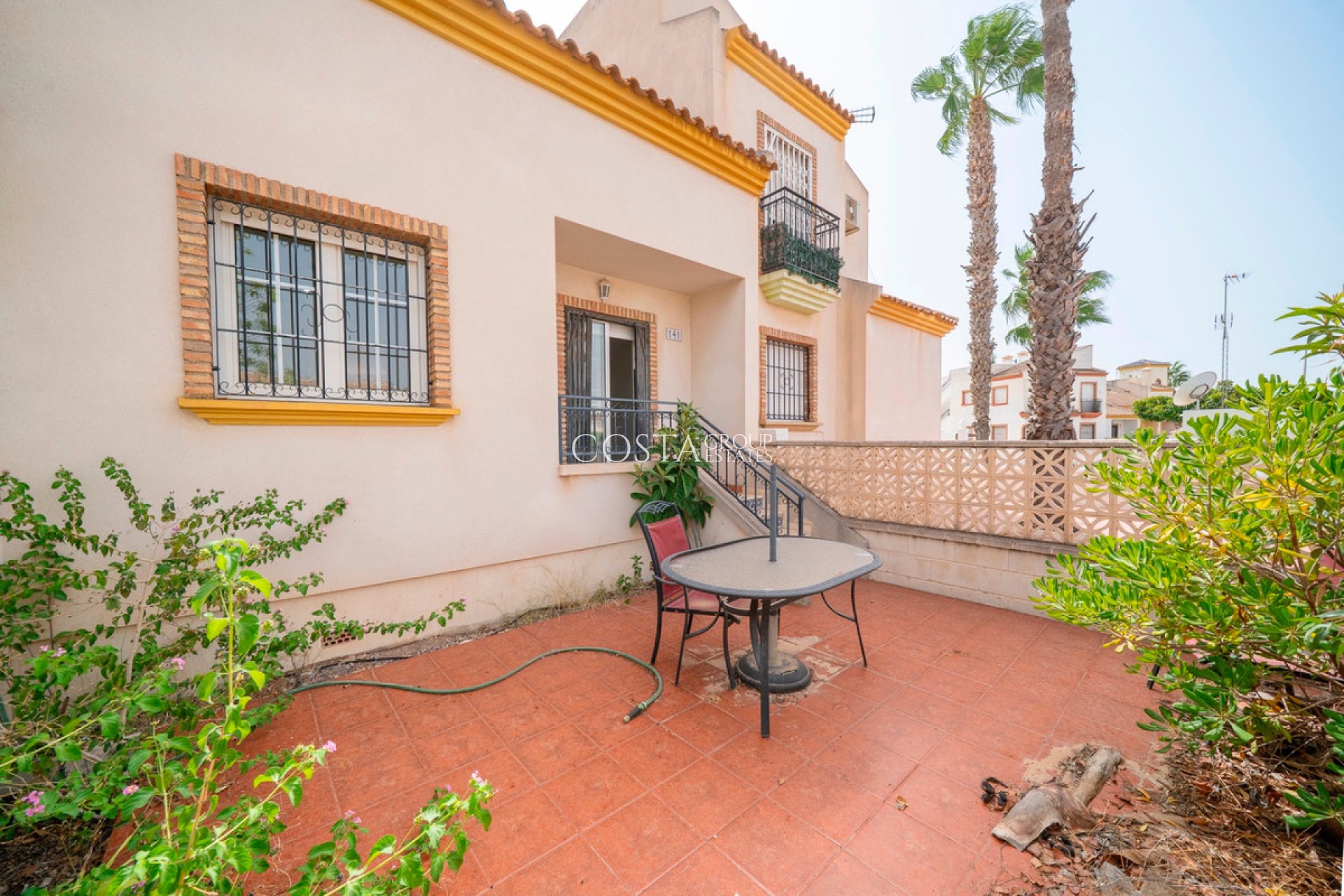 Revente - Maison -
Orihuela - Orihuela Costa