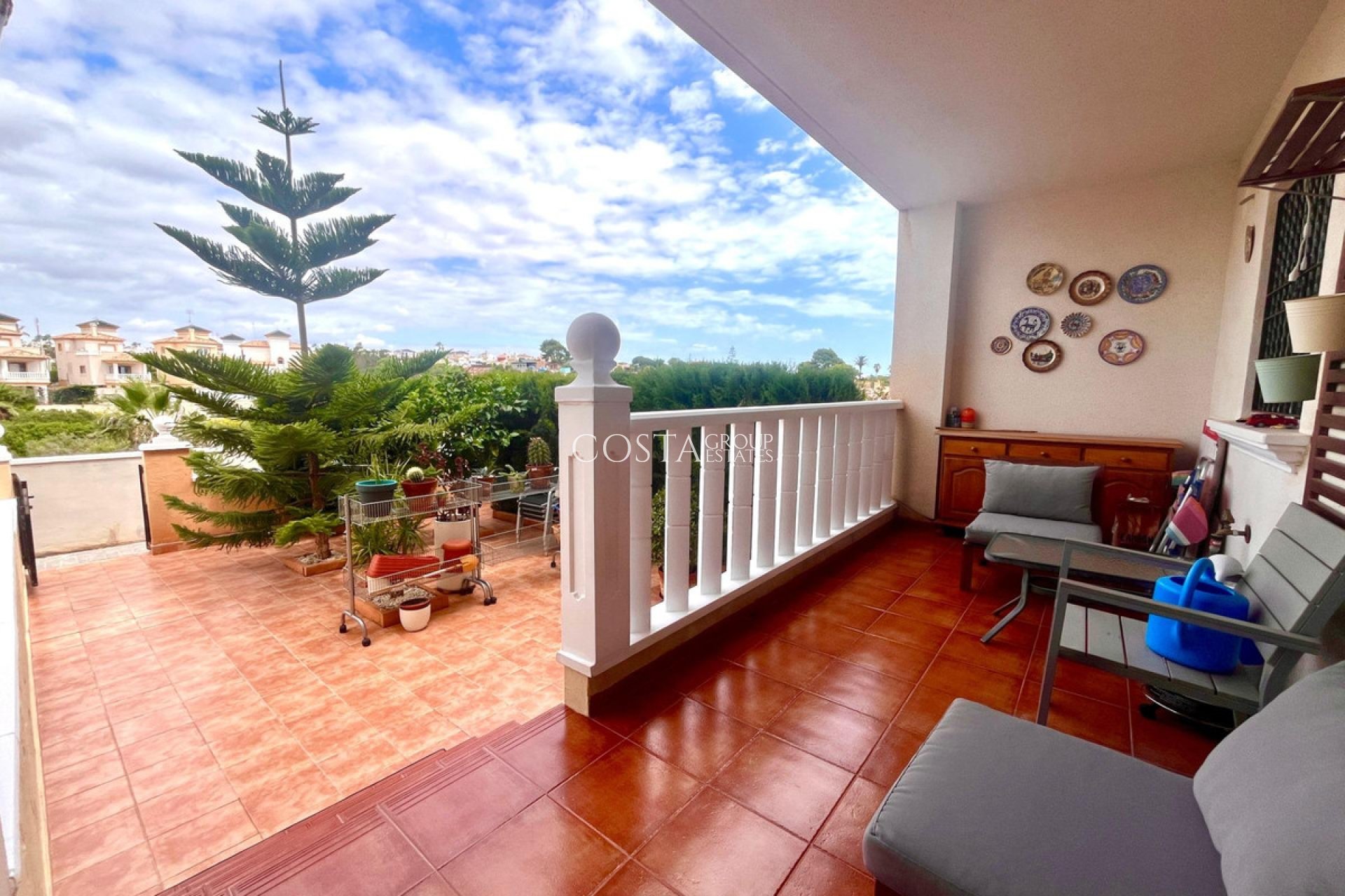 Revente - Maison -
Orihuela - Orihuela Costa