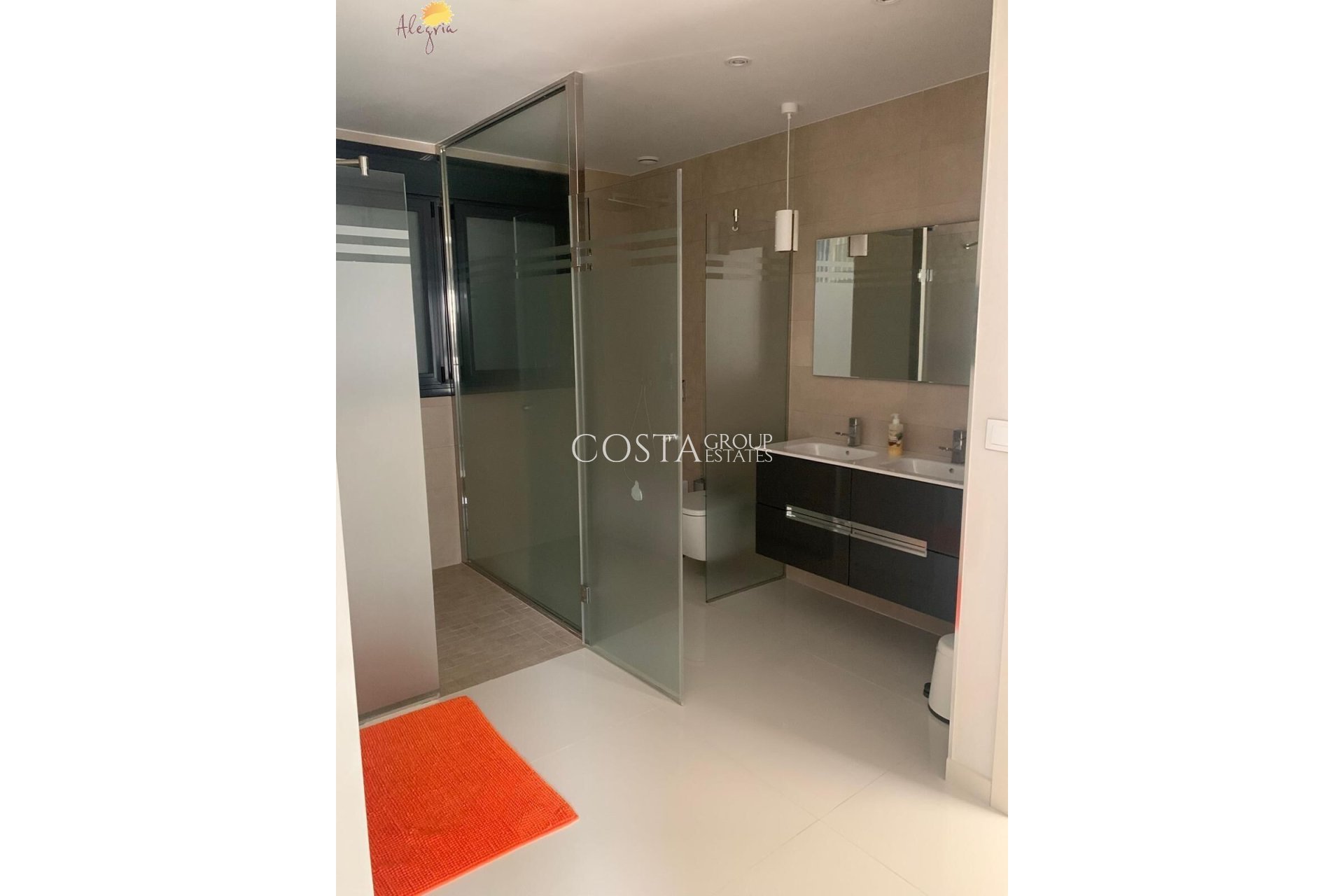 Revente - Maison -
Orihuela - Orihuela Costa