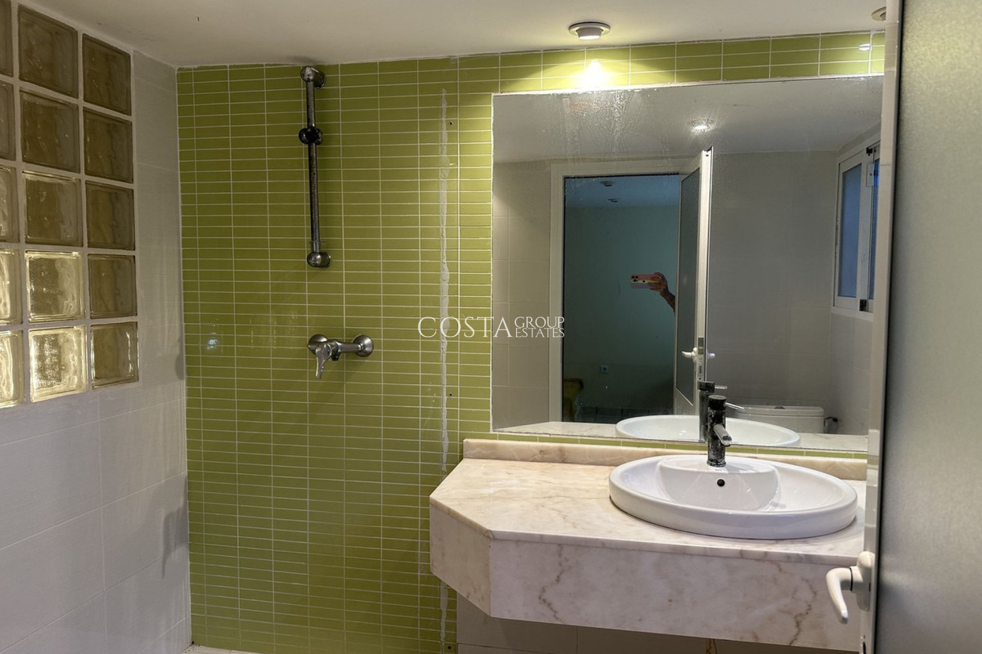 Revente - Maison -
Orihuela - Orihuela Costa